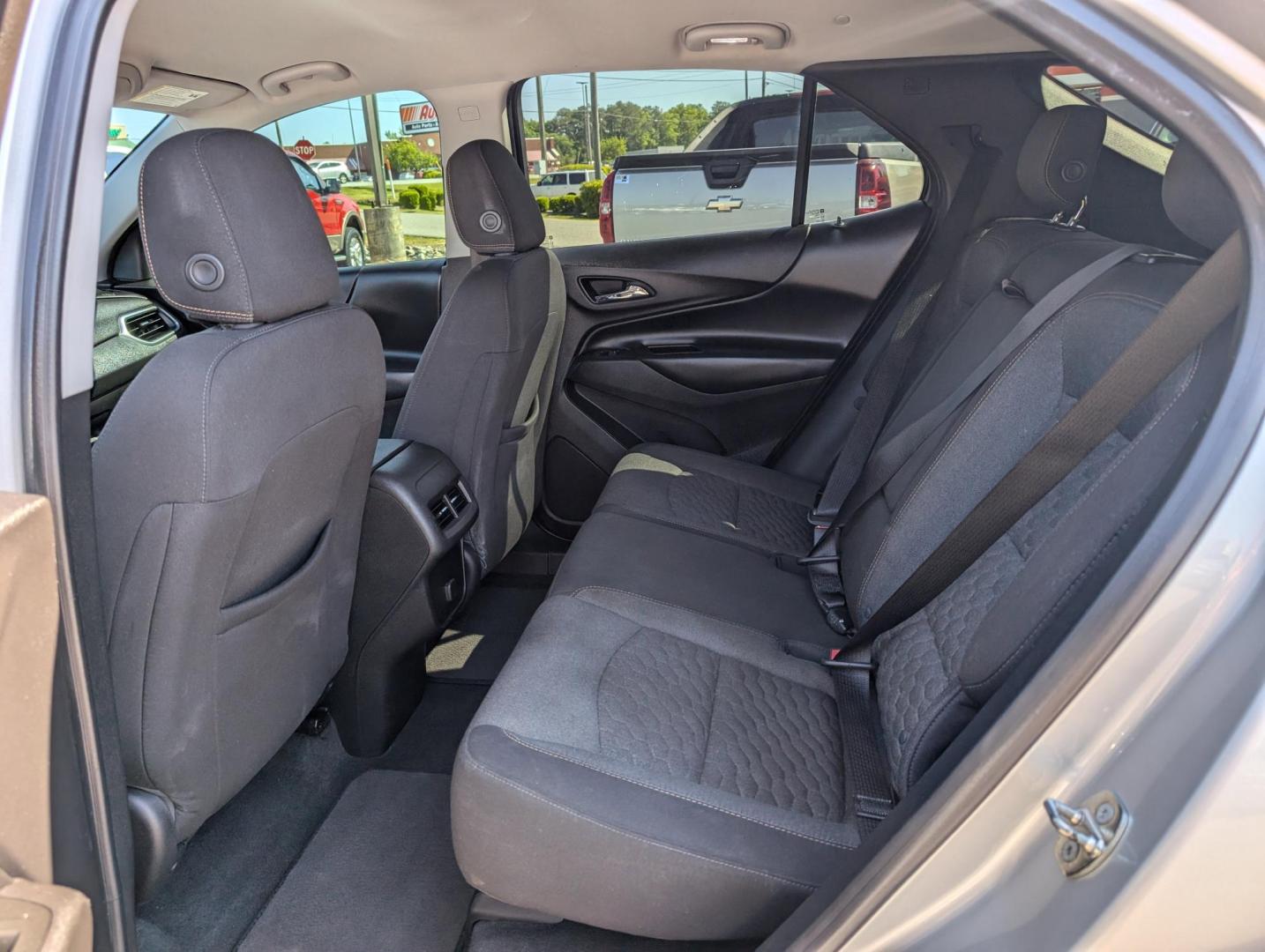 2018 /Jet Black Chevrolet Equinox LT (3GNAXJEV6JS) with an Turbocharged Gas I4 1.5L/ engine, 6-Speed Automatic transmission, located at 3959 U.S. 80 W, Phenix City, AL, 36870, (334) 297-4885, 32.469296, -85.135185 - 2018 Chevrolet Equinox LT - Photo#10