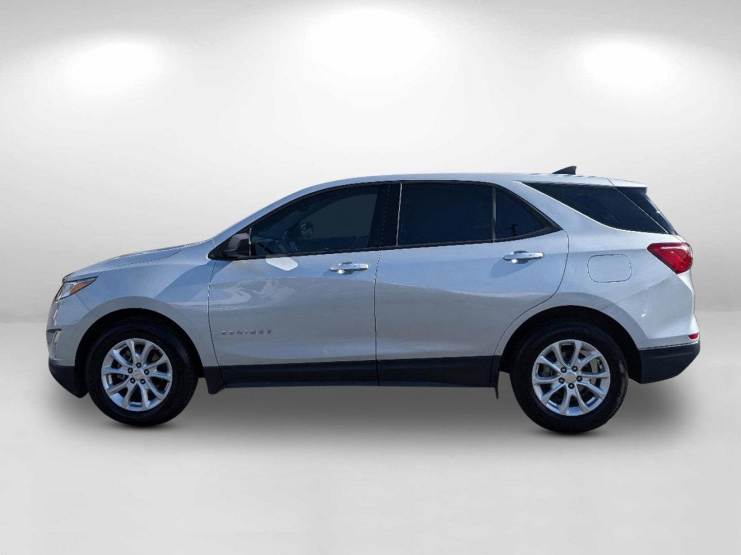 2018 /Medium Ash Gray Chevrolet Equinox LS (2GNAXHEV6J6) with an Turbocharged Gas I4 1.5L/ engine, 6-Speed Automatic transmission, located at 804 22nd Ave, Phenix City, AL, 36870, (334) 297-1860, 32.484749, -85.024475 - 2018 Chevrolet Equinox LS - Photo#7