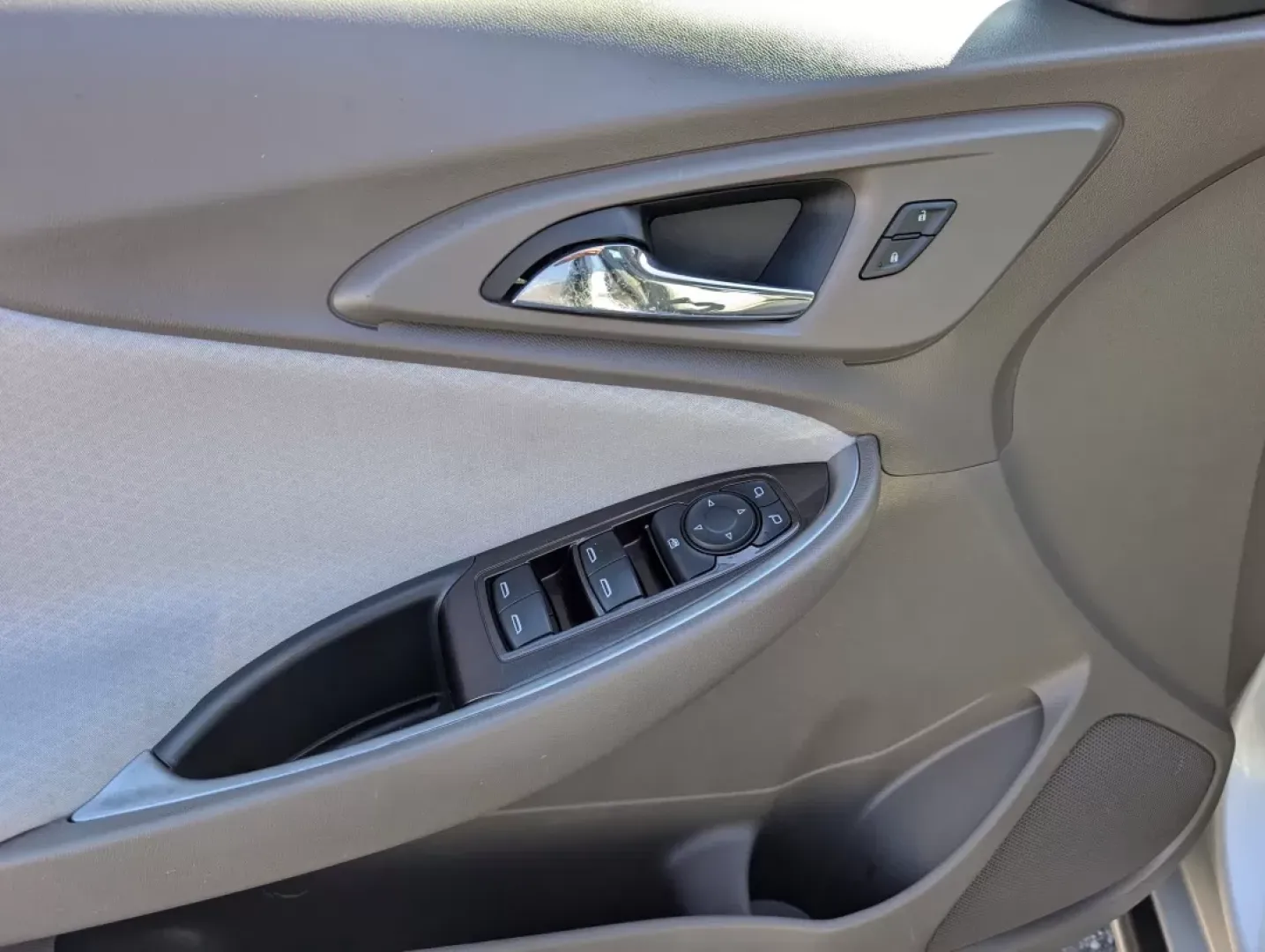 2018 /Dark Atmosphere/Medium Ash Gray Chevrolet Malibu LS (1G1ZB5STXJF) with an Other engine, located at 804 22nd Ave, Phenix City, AL, 36870, (334) 297-1860, 32.484749, -85.024475 - **Discover Adventure on Every Commute with the 2018 Chevrolet Malibu LS!**<br /> <br /> Are you on the lookout for a versatile sedan that perfectly balances style, comfort, and efficiency? The 2018 Chevrolet Malibu LS is your ideal companion for daily commutes and weekend adventures alike! At Gils A - Photo#9