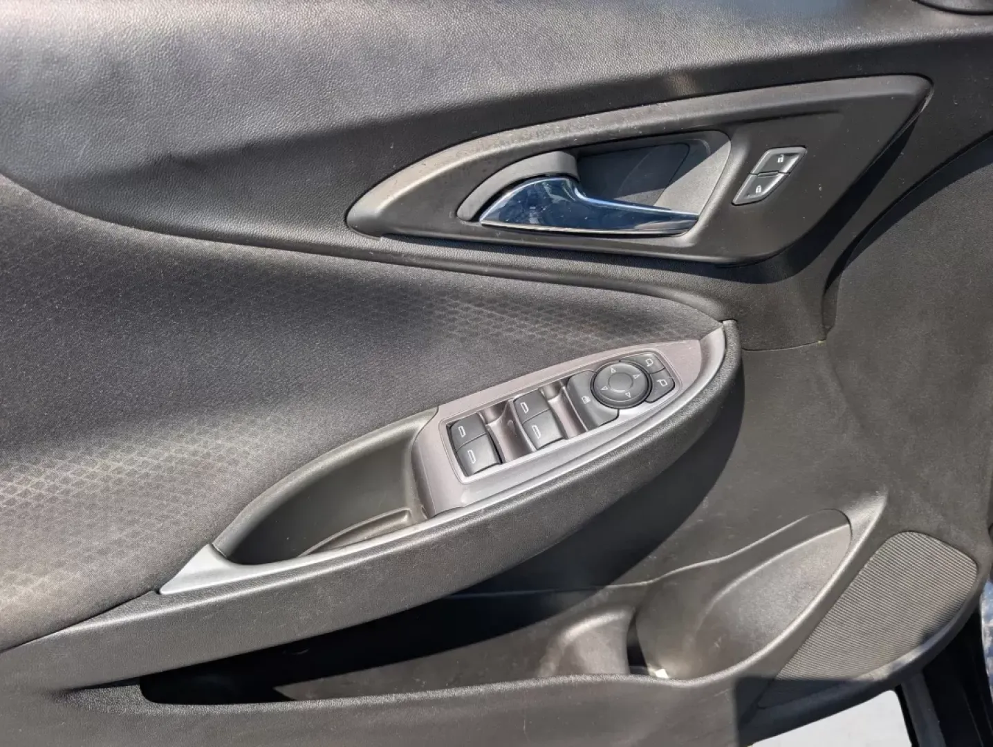 2018 /Jet Black Chevrolet Malibu LS (1G1ZB5ST2JF) with an Other engine, located at 5115 14th Ave., Columbus, GA, 31904, (706) 323-0345, 32.511494, -84.971046 - **Drive Your Future with the 2018 Chevrolet Malibu LS at Gils Auto!**<br /> <br /> If you're searching for a versatile vehicle that perfectly blends comfort, style, and technology, look no further than the 2018 Chevrolet Malibu LS available at Gils Auto in Phenix City, AL. Whether you're commuting t - Photo#8