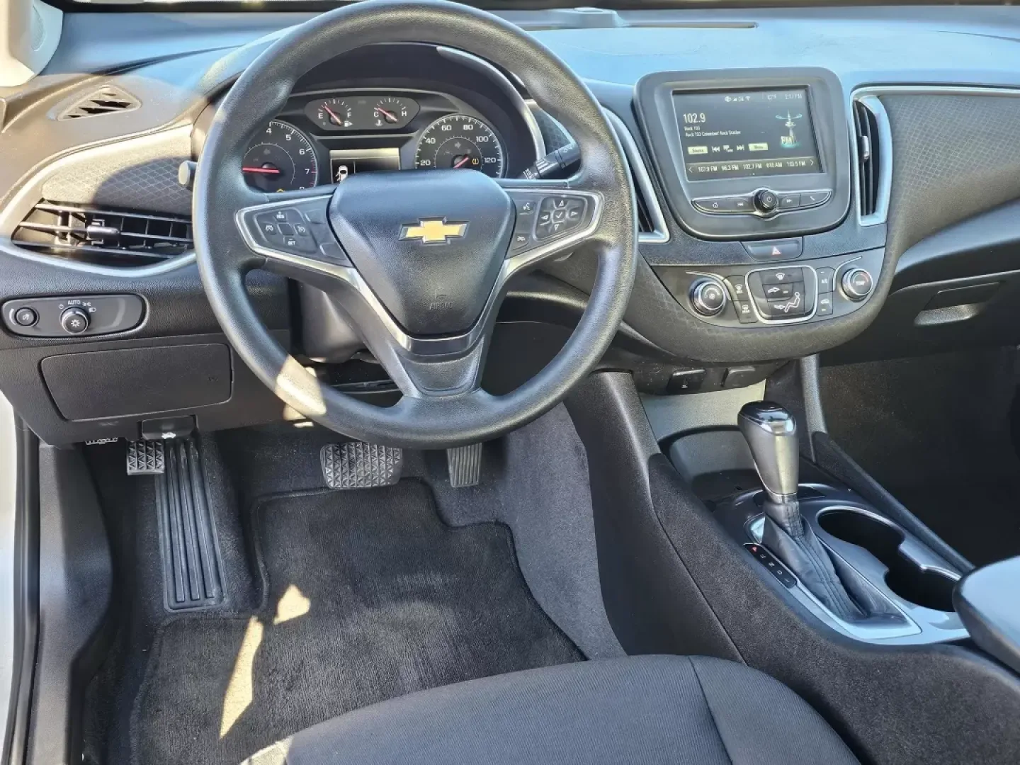 2018 /Jet Black Chevrolet Malibu LS (1G1ZB5ST1JF) with an Other engine, located at 5115 14th Ave., Columbus, GA, 31904, (706) 323-0345, 32.511494, -84.971046 - **Discover Your New Adventure with the 2018 Chevrolet Malibu at Gils Auto in Prattville, AL!**<br /> <br /> Are you ready to elevate your daily commute or embark on weekend adventures without breaking the bank? Look no further than the 2018 Chevrolet Malibu, available now at Gils Auto! This well-rou - Photo#15