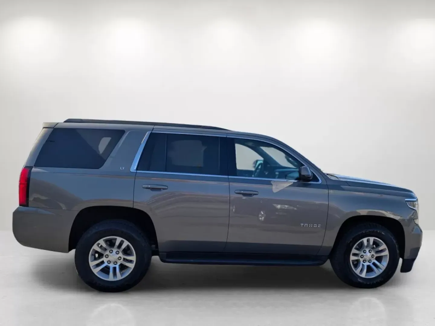 2018 /Jet Black Chevrolet Tahoe LT (1GNSCBKC0JR) with an Other engine, located at 521 Old Farm Lane Rd, Prattville, AL, 36066, (334) 325-1505, 32.482460, -86.416367 - **Explore Your Next Adventure with the 2018 Chevrolet Tahoe LT Perfect for Family Getaways!**<br /> <br /> Are you ready for your next family camping trip, weekend adventure, or daily commute? The 2018 Chevrolet Tahoe LT is designed for those who refuse to compromise on space, comfort, and technolo - Photo#3