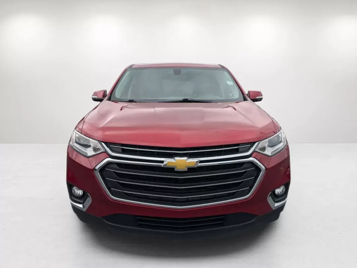 2018 /Dark Atmosphere/Medium Ash Gray Chevrolet Traverse LT Cloth (1GNERGKW2JJ) with an Other engine, located at 804 22nd Ave, Phenix City, AL, 36870, (334) 297-1860, 32.484749, -85.024475 - Are you ready to elevate your family adventures and weekend getaways? Look no further than this stunning 2018 Chevrolet Traverse LT, expertly crafted for families that crave comfort, safety, and functionality. At Gils Auto, located at 3959 U.S. 80 W, Phenix City, AL 36870, we cater to a diverse rang - Photo#1