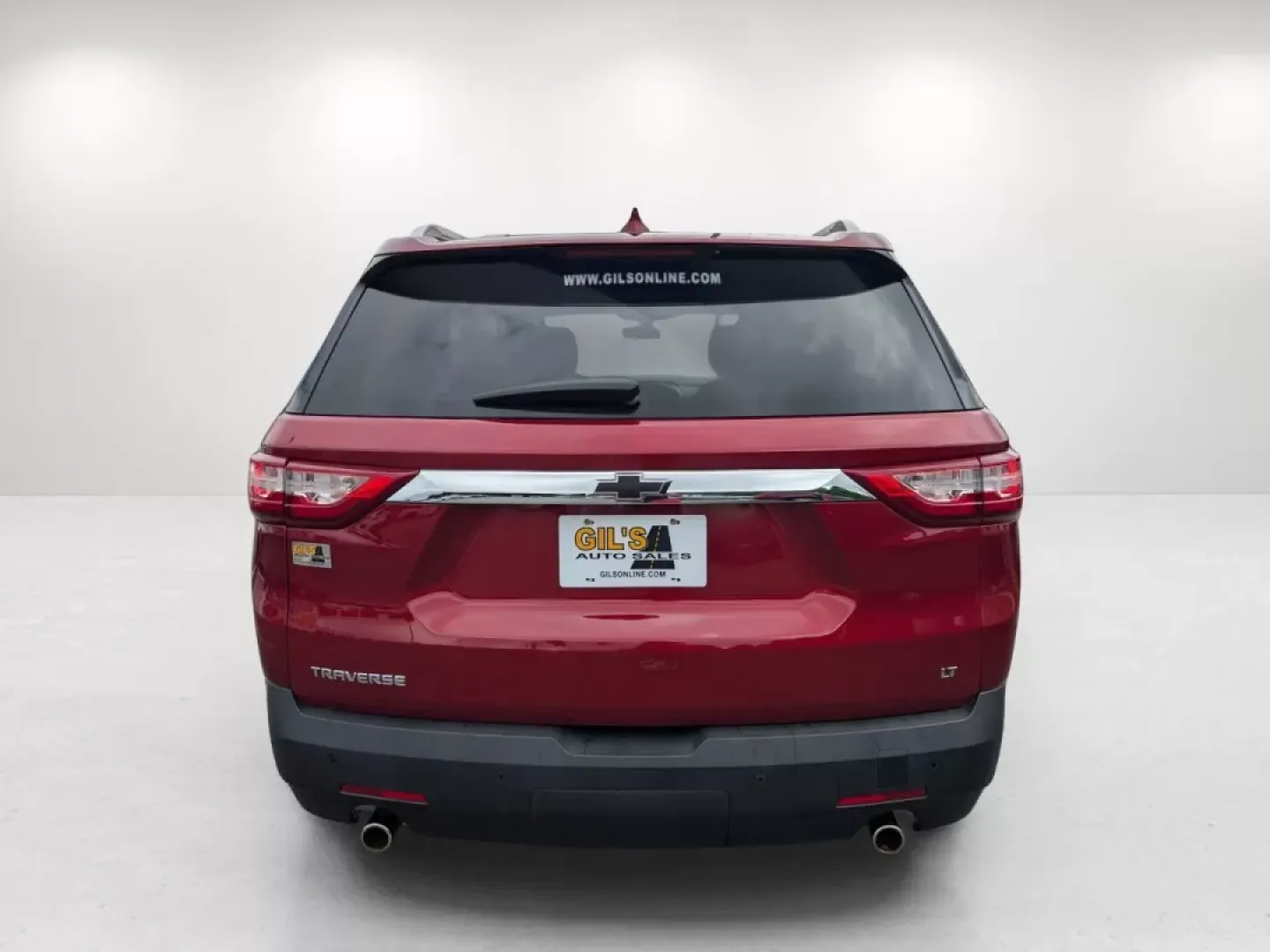 2018 /Dark Atmosphere/Medium Ash Gray Chevrolet Traverse LT Cloth (1GNERGKW2JJ) with an Other engine, located at 804 22nd Ave, Phenix City, AL, 36870, (334) 297-1860, 32.484749, -85.024475 - Are you ready to elevate your family adventures and weekend getaways? Look no further than this stunning 2018 Chevrolet Traverse LT, expertly crafted for families that crave comfort, safety, and functionality. At Gils Auto, located at 3959 U.S. 80 W, Phenix City, AL 36870, we cater to a diverse rang - Photo#5