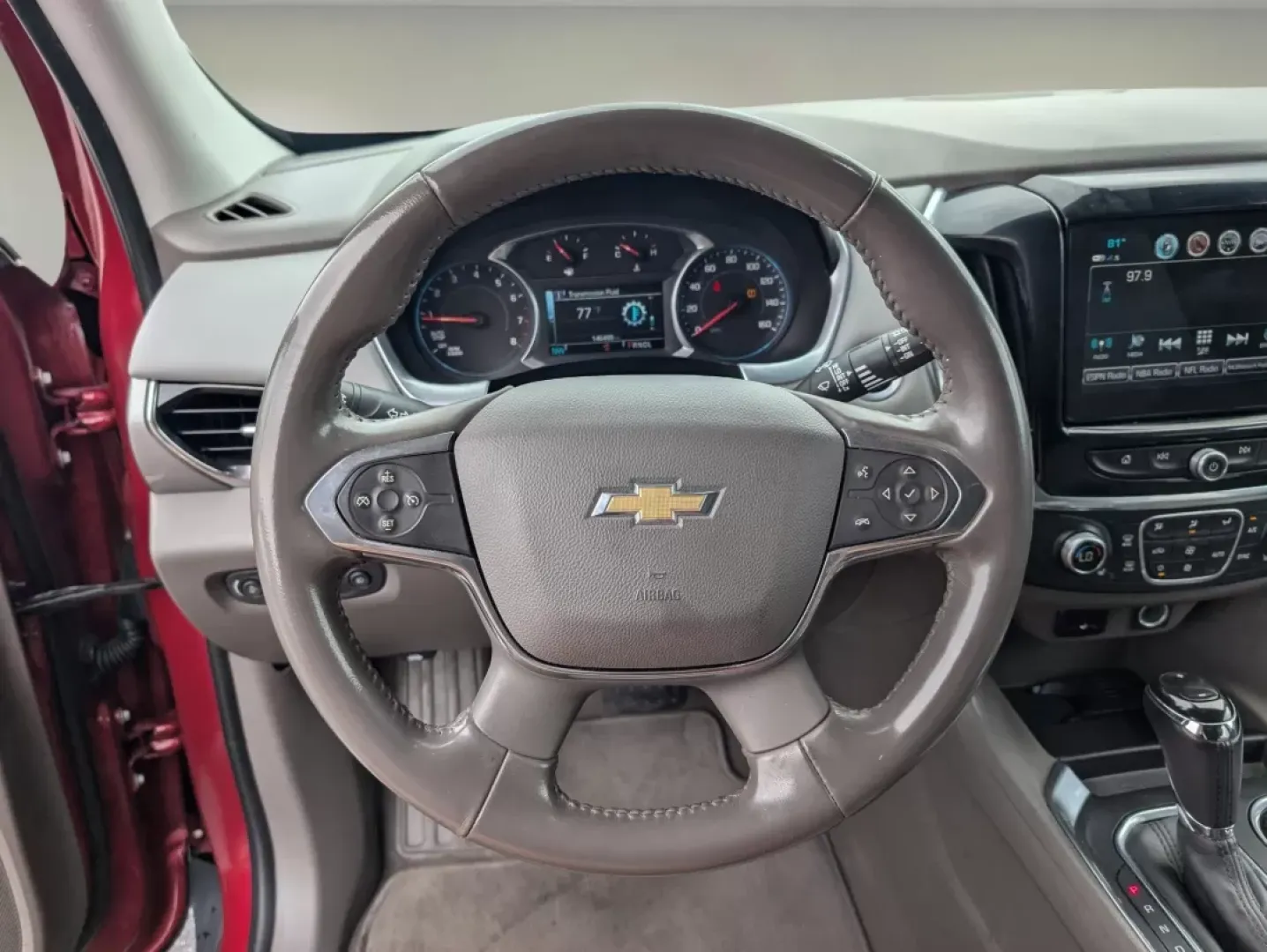 2018 /Dark Atmosphere/Medium Ash Gray Chevrolet Traverse LT Cloth (1GNERGKW2JJ) with an Other engine, located at 804 22nd Ave, Phenix City, AL, 36870, (334) 297-1860, 32.484749, -85.024475 - Are you ready to elevate your family adventures and weekend getaways? Look no further than this stunning 2018 Chevrolet Traverse LT, expertly crafted for families that crave comfort, safety, and functionality. At Gils Auto, located at 3959 U.S. 80 W, Phenix City, AL 36870, we cater to a diverse rang - Photo#16