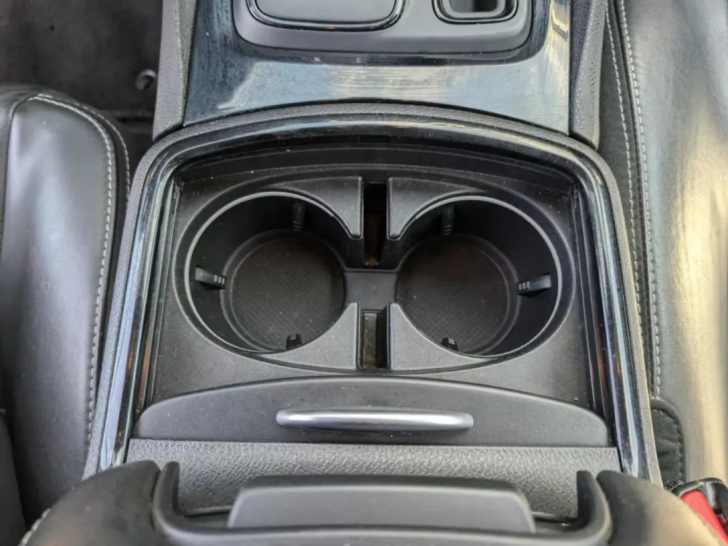 2018 /Black Chrysler 300 300S (2C3CCABG5JH) with an Other engine, located at 804 22nd Ave, Phenix City, AL, 36870, (334) 297-1860, 32.484749, -85.024475 - Experience life on the open road like never before with Gils Auto's latest offering: a stunning 2018 Chrysler 300S, perfectly designed for those who crave comfort and style on their daily commutes or weekend getaways. Whether you're a busy professional navigating the streets of Phenix City or a fami - Photo#15