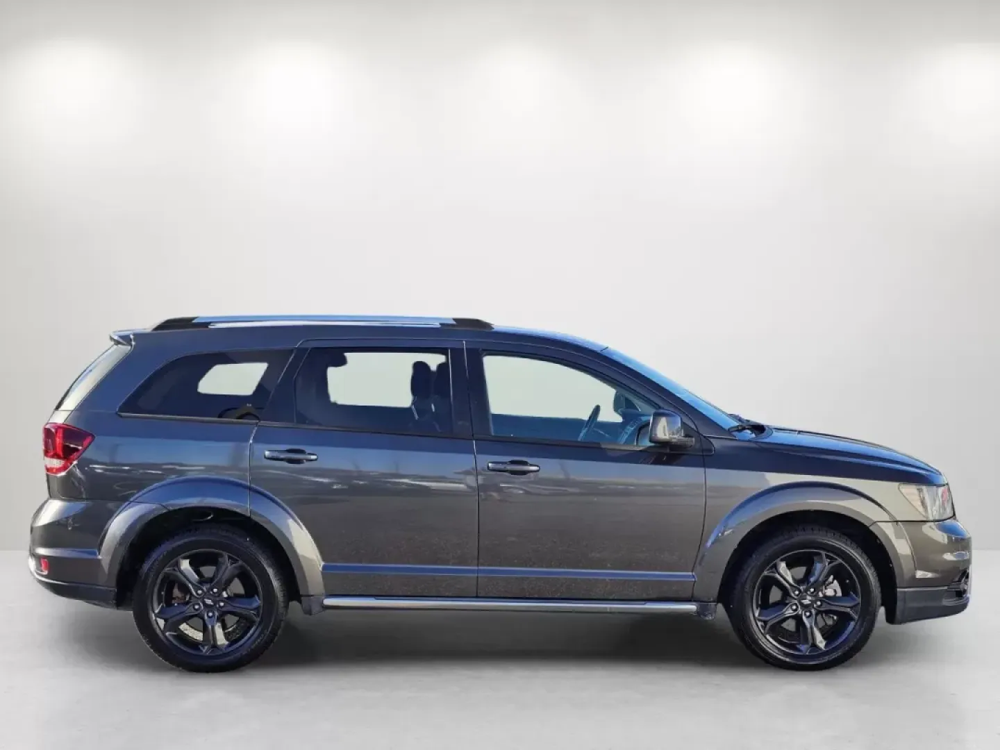 2018 /Black Dodge Journey Crossroad (3C4PDCGG7JT) with an Other engine, located at 3959 U.S. 80 W, Phenix City, AL, 36870, (334) 297-4885, 32.469296, -85.135185 - Ready to elevate your family's adventures? Look no further than this stunning 2018 Dodge Journey Crossroad, now available at Gils Auto in Phenix City, AL. With its spacious interior, advanced tech features, and robust performance, this SUV is perfect for growing families, weekend trips, or daily com - Photo#4