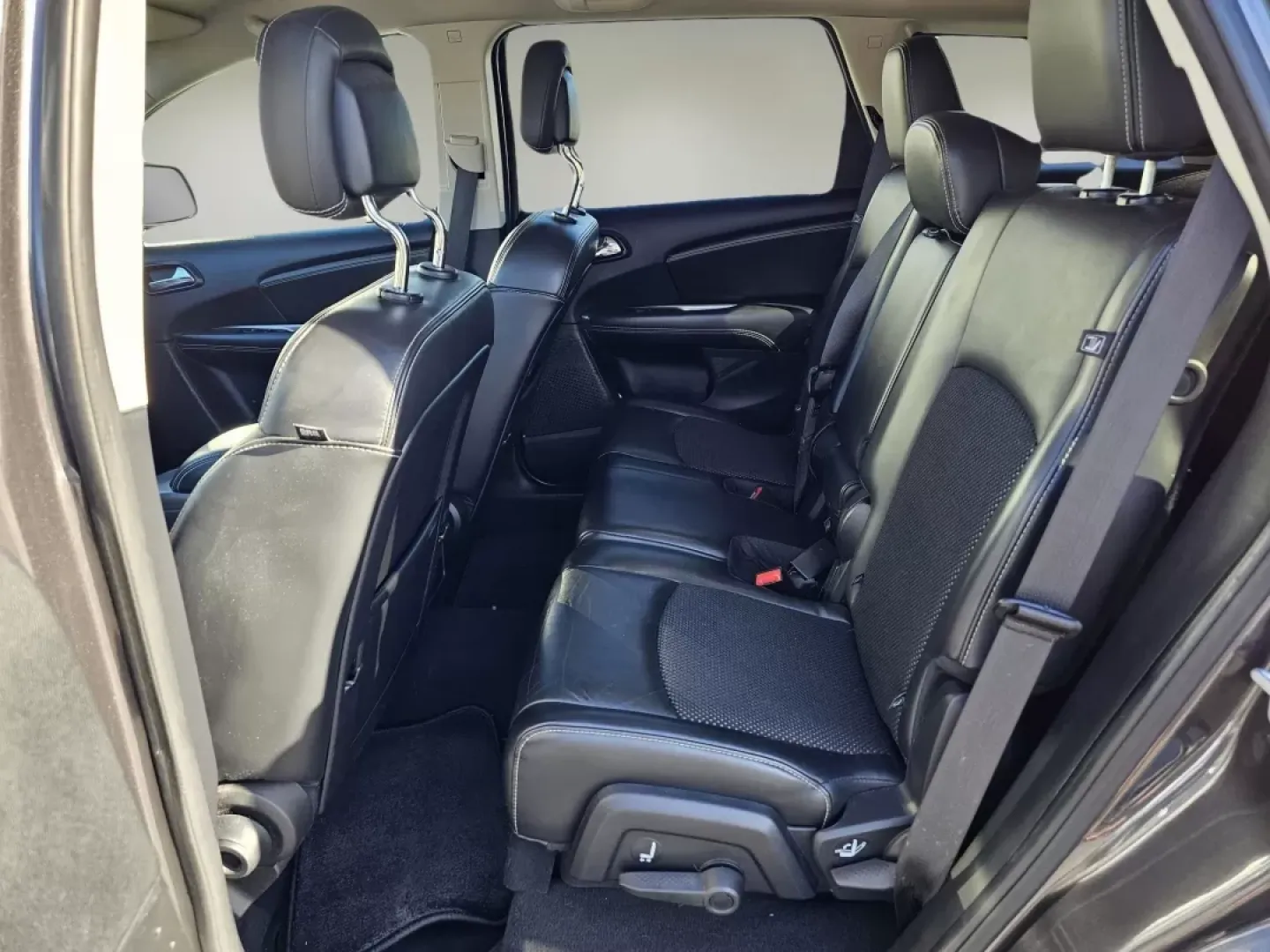 2018 /Black Dodge Journey Crossroad (3C4PDCGG7JT) with an Other engine, located at 3959 U.S. 80 W, Phenix City, AL, 36870, (334) 297-4885, 32.469296, -85.135185 - Ready to elevate your family's adventures? Look no further than this stunning 2018 Dodge Journey Crossroad, now available at Gils Auto in Phenix City, AL. With its spacious interior, advanced tech features, and robust performance, this SUV is perfect for growing families, weekend trips, or daily com - Photo#14