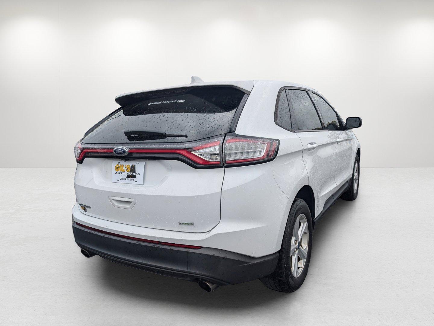 2018 Ford Edge SE (2FMPK3G97JB) with an Intercooled Turbo Premium Unleaded I-4 2.0 L/122 engine, 6-Speed Automatic w/OD transmission, located at 5115 14th Ave., Columbus, GA, 31904, (706) 323-0345, 32.511494, -84.971046 - 2018 Ford Edge SE - Photo#4
