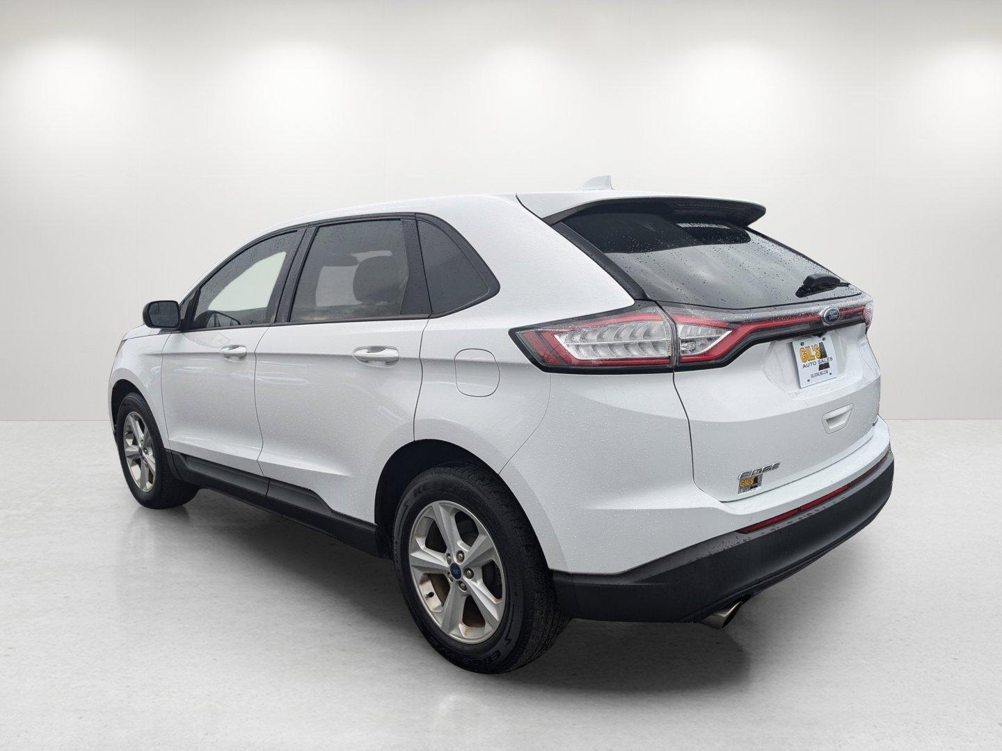 2018 Ford Edge SE (2FMPK3G97JB) with an Intercooled Turbo Premium Unleaded I-4 2.0 L/122 engine, 6-Speed Automatic w/OD transmission, located at 5115 14th Ave., Columbus, GA, 31904, (706) 323-0345, 32.511494, -84.971046 - 2018 Ford Edge SE - Photo#6
