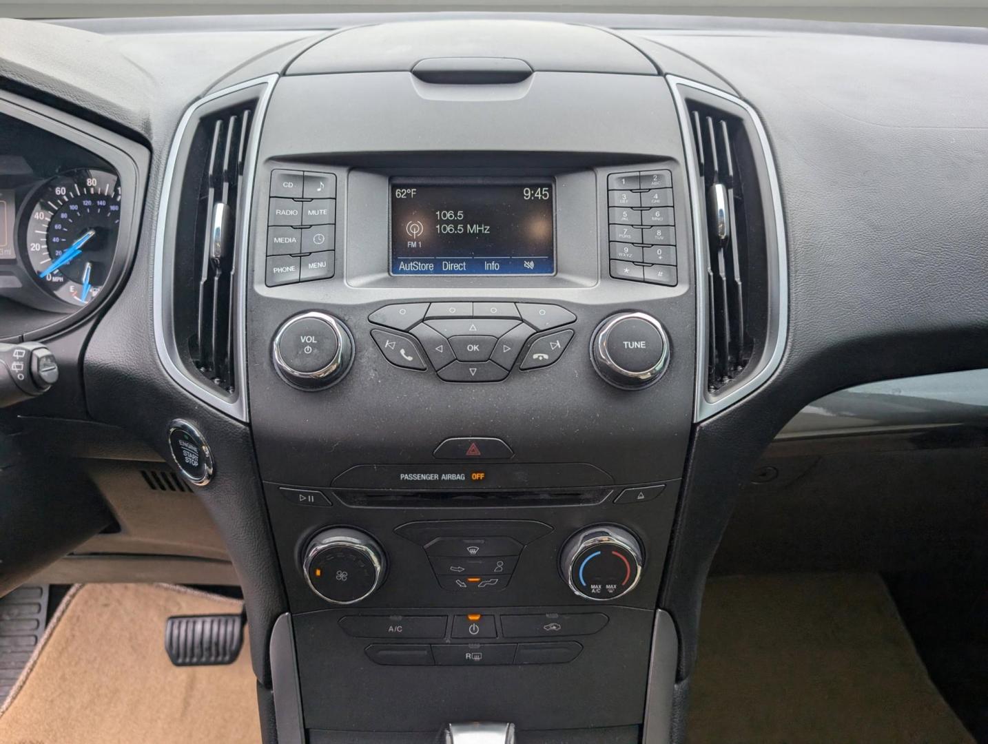 2018 Ford Edge SE (2FMPK3G97JB) with an Intercooled Turbo Premium Unleaded I-4 2.0 L/122 engine, 6-Speed Automatic w/OD transmission, located at 5115 14th Ave., Columbus, GA, 31904, (706) 323-0345, 32.511494, -84.971046 - 2018 Ford Edge SE - Photo#14