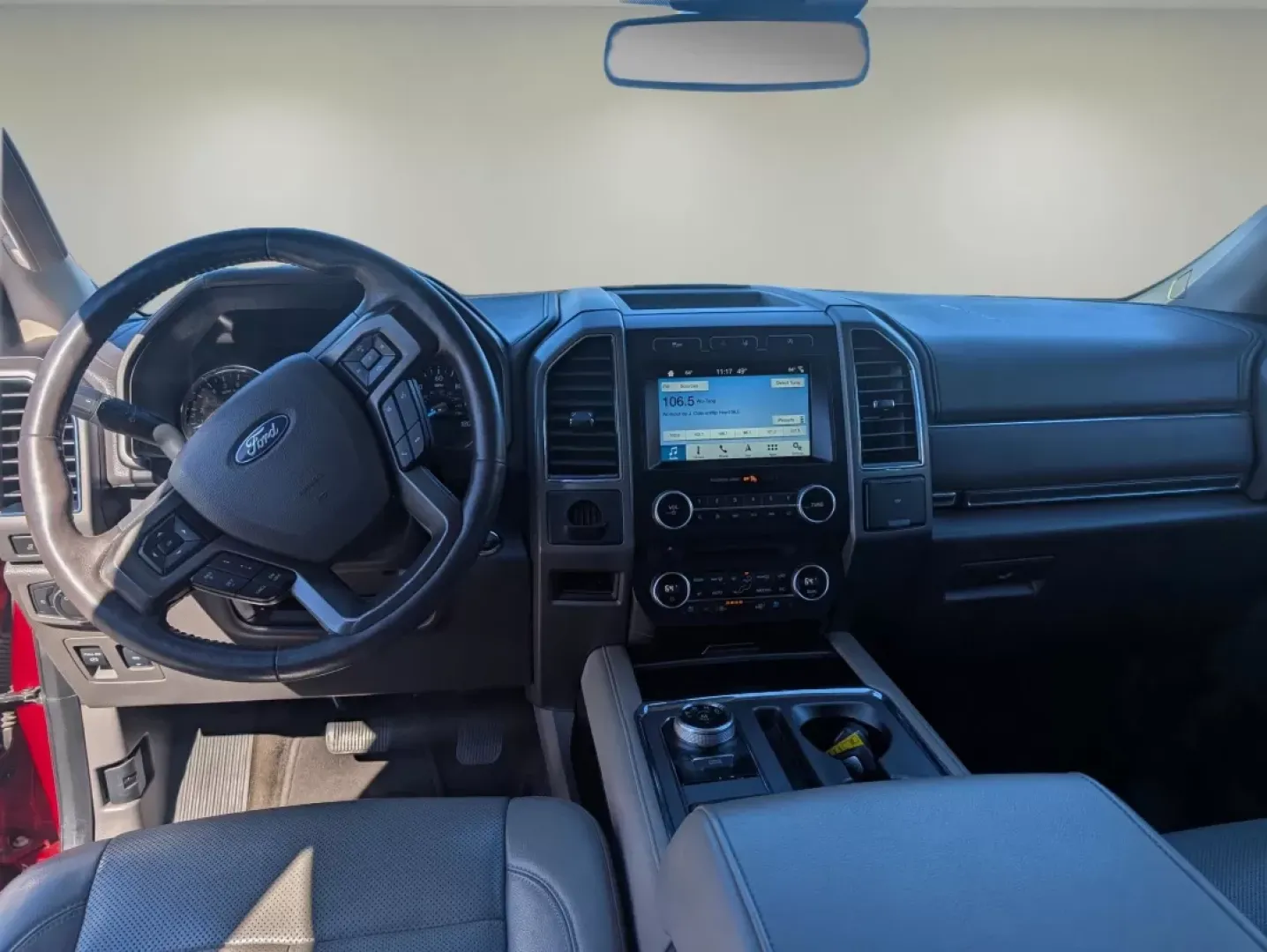 2018 Ford Expedition XLT (1FMJU1HT9JE) with an Other engine, located at 3959 U.S. 80 W, Phenix City, AL, 36870, (334) 297-4885, 32.469296, -85.135185 - **Experience Adventure and Comfort with the 2018 Ford Expedition XLT!** <br /> <br /> If you're embarking on family road trips or need a reliable vehicle for your daily commute, the 2018 Ford Expedition XLT is the perfect fit for your lifestyle. This spacious SUV offers the ideal blend of comfort, - Photo#12