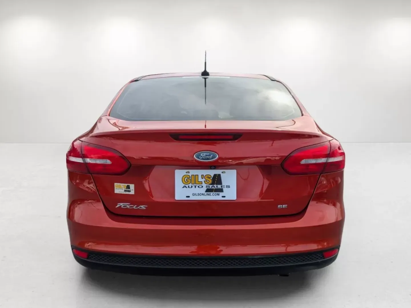 2018 Ford Focus SE (1FADP3F27JL) with an Other engine, located at 804 22nd Ave, Phenix City, AL, 36870, (334) 297-1860, 32.484749, -85.024475 - **Discover Your Next Adventure with the 2018 Ford Focus SE at Gils Auto!**<br /> <br /> Are you on the lookout for a reliable vehicle that seamlessly blends style, efficiency, and affordability? Look no further than the 2018 Ford Focus SE, now available at Gils Auto in Phenix City, AL! Perfect for c - Photo#6