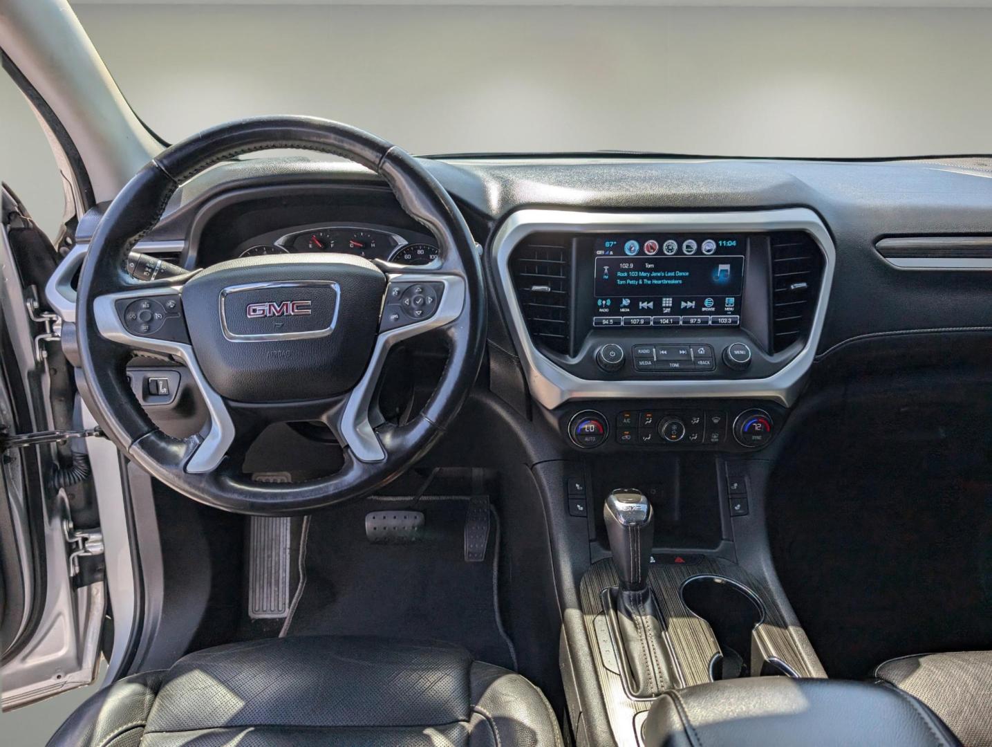 2018 /Jet Black GMC Acadia SLT (1GKKNNLS1JZ) with an Gas V6 3.6L/223 engine, 6-Speed Automatic transmission, located at 3959 U.S. 80 W, Phenix City, AL, 36870, (334) 297-4885, 32.469296, -85.135185 - 2018 GMC Acadia SLT - Photo#13