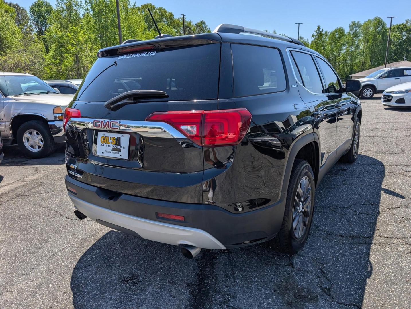 2018 /Jet Black GMC Acadia SLT (1GKKNMLS9JZ) with an Gas V6 3.6L/223 engine, 6-Speed Automatic transmission, located at 3959 U.S. 80 W, Phenix City, AL, 36870, (334) 297-4885, 32.469296, -85.135185 - 2018 GMC Acadia SLT - Photo#4