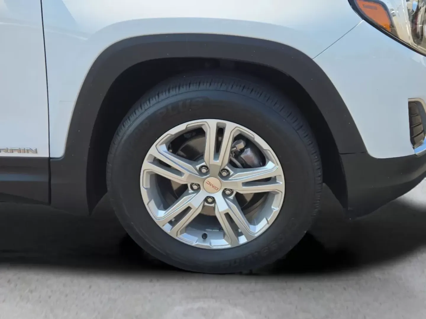 2018 /Jet Black GMC Terrain SLE (3GKALMEV4JL) with an Other engine, located at 521 Old Farm Lane Rd, Prattville, AL, 36066, (334) 325-1505, 32.482460, -86.416367 - **Adventure Awaits with the 2018 GMC Terrain SLE Perfect for Your Growing Family!**<br /> <br /> Are you ready to elevate your family adventures? Look no further than the 2018 GMC Terrain SLE, available now at Gils Auto in Prattville, AL! This stylish SUV is tailored for families on the go, weekend - Photo#3