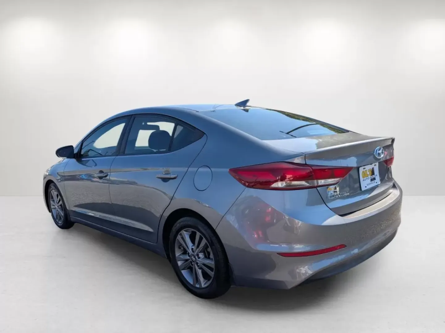 2018 /Black Hyundai Elantra SEL (5NPD84LF1JH) with an Other engine, located at 521 Old Farm Lane Rd, Prattville, AL, 36066, (334) 325-1505, 32.482460, -86.416367 - **Discover Adventure and Comfort with the 2018 Hyundai Elantra SEL at Gils Auto - Phenix City!**<br /> <br /> Looking for a vehicle that effortlessly combines style, comfort, and versatility for your daily life? Whether you're commuting to work, running errands around Phenix City, or setting off on - Photo#6