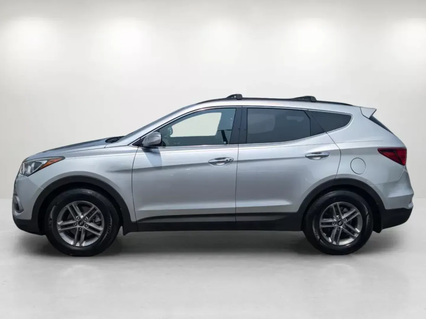 2018 /Gray Hyundai Santa Fe Sport 2.4L (5XYZU3LB5JG) with an Regular Unleaded I-4 2.4 L/144 engine, 6-Speed Automatic w/OD transmission, located at 5115 14th Ave., Columbus, GA, 31904, (706) 323-0345, 32.511494, -84.971046 - **Discover the Perfect Family SUV for Your Columbus Adventures: 2018 Hyundai Santa Fe Sport!**<br /> <br /> Are you searching for a versatile vehicle that can keep up with your growing family and weekend escapades? Look no further than this 2018 Hyundai Santa Fe Sport, available now at Gils Auto in - Photo#7