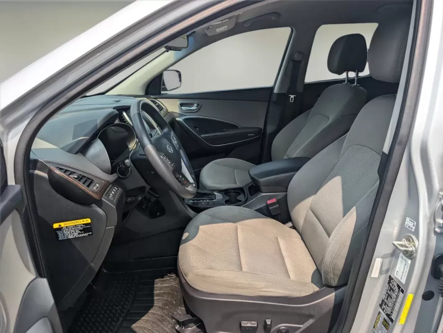 2018 /Gray Hyundai Santa Fe Sport 2.4L (5XYZU3LB5JG) with an Regular Unleaded I-4 2.4 L/144 engine, 6-Speed Automatic w/OD transmission, located at 5115 14th Ave., Columbus, GA, 31904, (706) 323-0345, 32.511494, -84.971046 - **Discover the Perfect Family SUV for Your Columbus Adventures: 2018 Hyundai Santa Fe Sport!**<br /> <br /> Are you searching for a versatile vehicle that can keep up with your growing family and weekend escapades? Look no further than this 2018 Hyundai Santa Fe Sport, available now at Gils Auto in - Photo#9