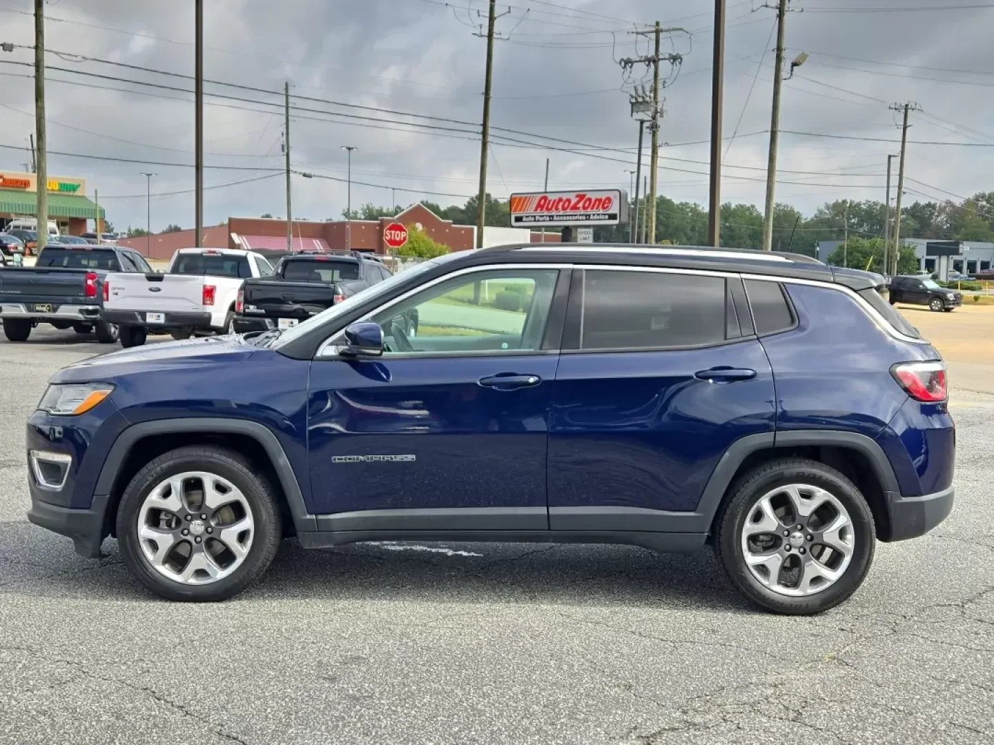 2018 /Ski Gray/Black Jeep Compass Limited (3C4NJCCB7JT) with an Other engine, located at 3959 U.S. 80 W, Phenix City, AL, 36870, (334) 297-4885, 32.469296, -85.135185 - ### Discover Your Next Adventure with the 2018 Jeep Compass Limited<br /> <br /> Are you ready to embark on exciting weekend getaways or tackle your daily commute with confidence? The 2018 Jeep Compass Limited is the perfect companion for both adventure seekers and practical drivers alike. With its - Photo#8