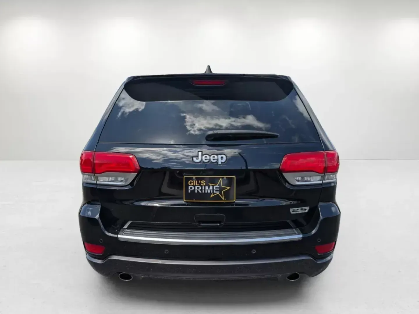 2018 /Light Grey/Black Jeep Grand Cherokee Sterling Edition (1C4RJEBG7JC) with an Regular Unleaded V-6 3.6 L/220 engine, 8-Speed Automatic w/OD transmission, located at 3959 U.S. 80 W, Phenix City, AL, 36870, (334) 297-4885, 32.469296, -85.135185 - 2018 Jeep Grand Cherokee Sterling Edition - Photo#6