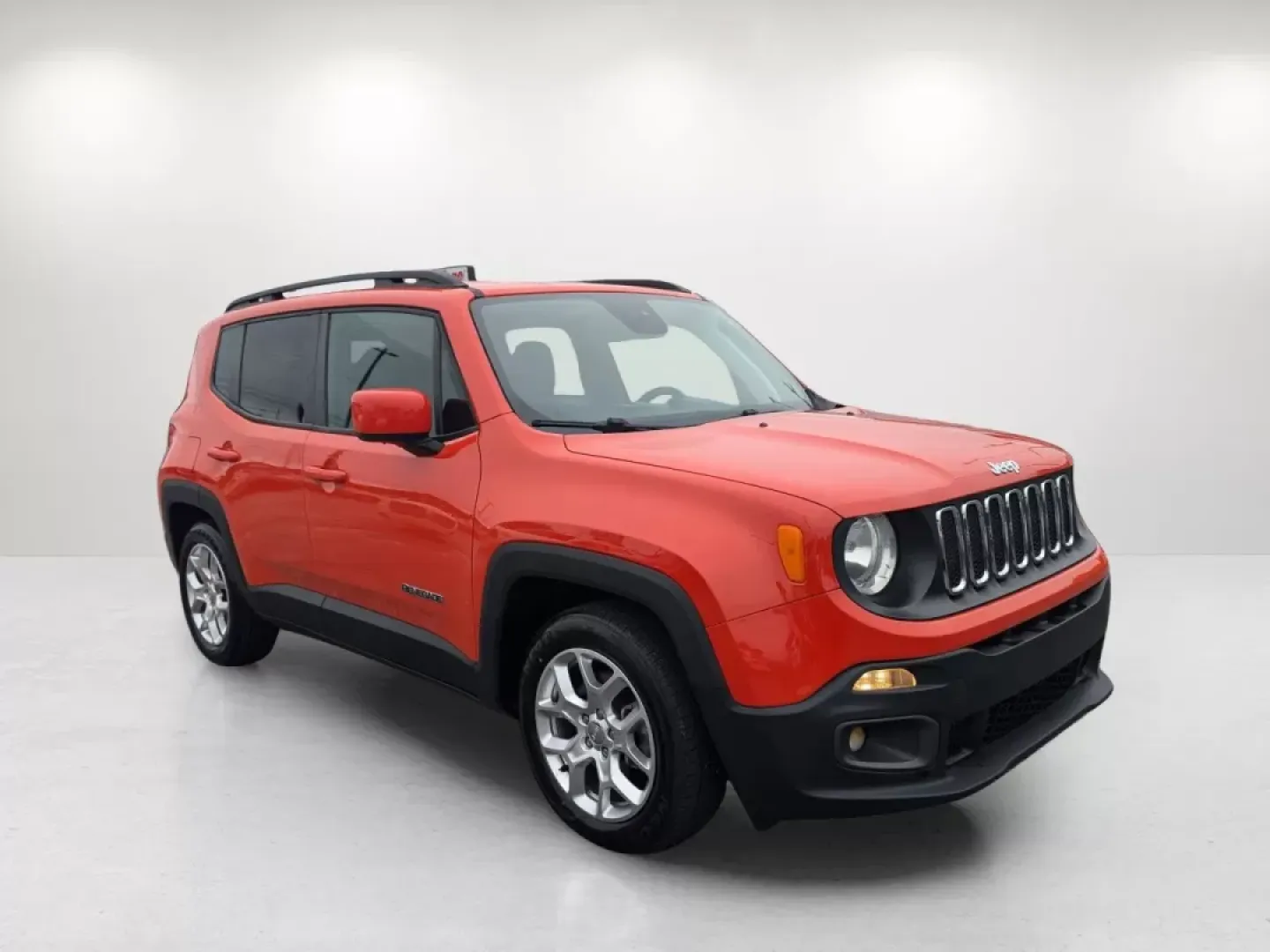 2018 /Black Jeep Renegade Latitude (ZACCJABB6JP) with an Other engine, located at 521 Old Farm Lane Rd, Prattville, AL, 36066, (334) 325-1505, 32.482460, -86.416367 - Are you ready to embrace adventure and elevate your lifestyle? The 2018 Jeep Renegade Latitude is the perfect companion for anyone seeking a reliable and stylish crossover that seamlessly adapts to both urban commutes and weekend getaways. With its eye-catching Omaha Orange exterior and spacious int - Photo#2