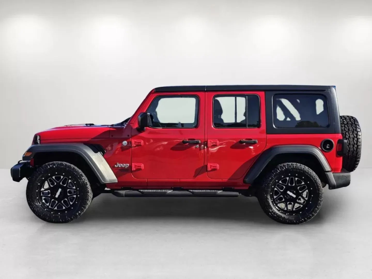 2018 /Black Jeep Wrangler Sport (1C4HJXDG9JW) with an Other engine, located at 5115 14th Ave., Columbus, GA, 31904, (706) 323-0345, 32.511494, -84.971046 - **Unleash Adventure with This 2018 Jeep Wrangler Sport! Perfect for Weekend Warriors and Daily Commuters Alike!**<br /> <br /> If you're searching for a versatile vehicle that can seamlessly transition from daily commutes to thrilling weekend adventures, look no further than this stunning 2018 Jeep - Photo#6