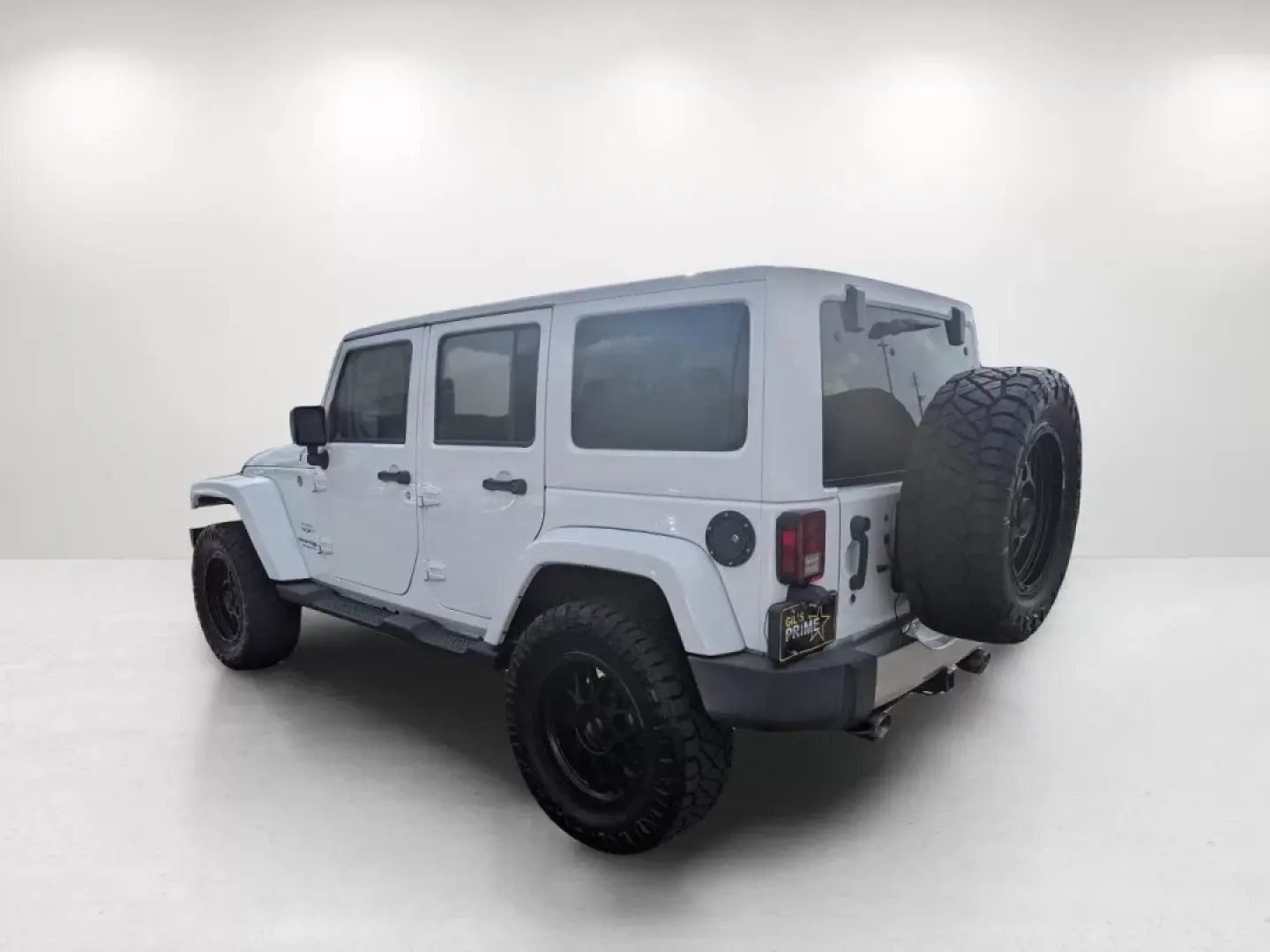 2018 /Black Jeep Wrangler Sahara (1C4BJWEG4JL) with an Other engine, located at 1430 Gateway Drive, Opelika, AL, 36801, (334) 239-0944, 32.637871, -85.409790 - **Adventure Awaits: 2018 Jeep Wrangler Sahara at Gils Auto**<br /> <br /> Are you ready to embark on your next adventure? Whether you're planning a weekend getaway to the stunning landscapes of Lake Martin or navigating through the vibrant streets of Phenix City, this 2018 Jeep Wrangler Sahara is yo - Photo#6