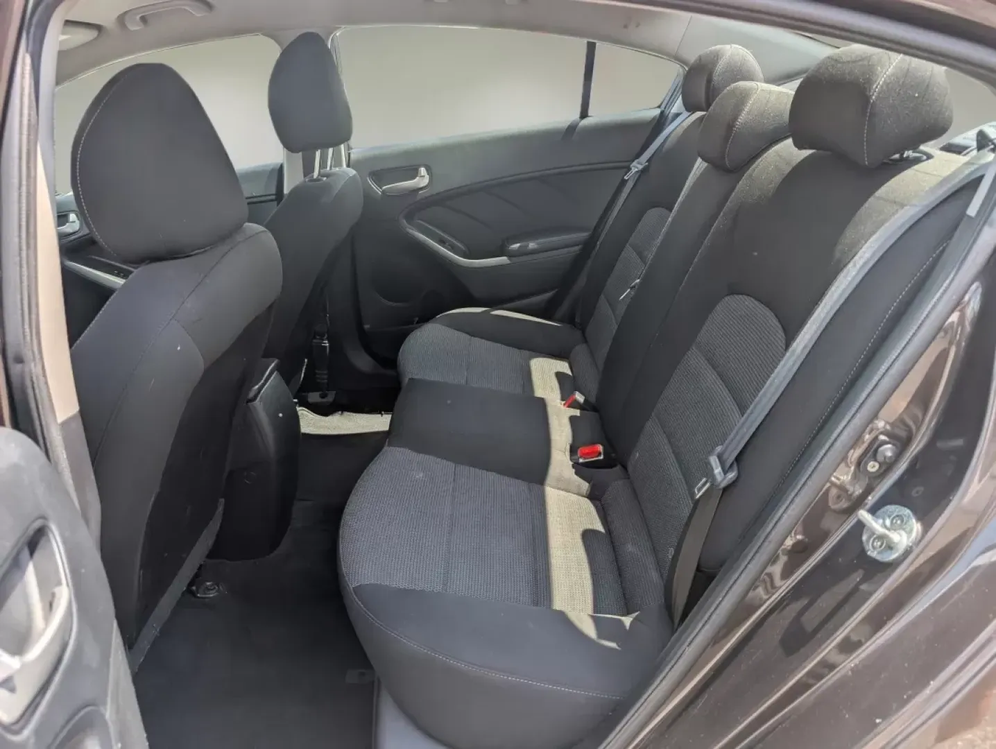 2018 /Black Kia Forte LX (3KPFK4A7XJE) with an Other engine, located at 1430 Gateway Drive, Opelika, AL, 36801, (334) 239-0944, 32.637871, -85.409790 - Are you on the hunt for a reliable vehicle that perfectly balances comfort, style, and affordability? Look no further than this stunning 2018 Kia Forte LX, available now at Gils Auto in Phenix City, Alabama. Whether you're commuting to work, running errands, or planning a weekend getaway, this sedan - Photo#10