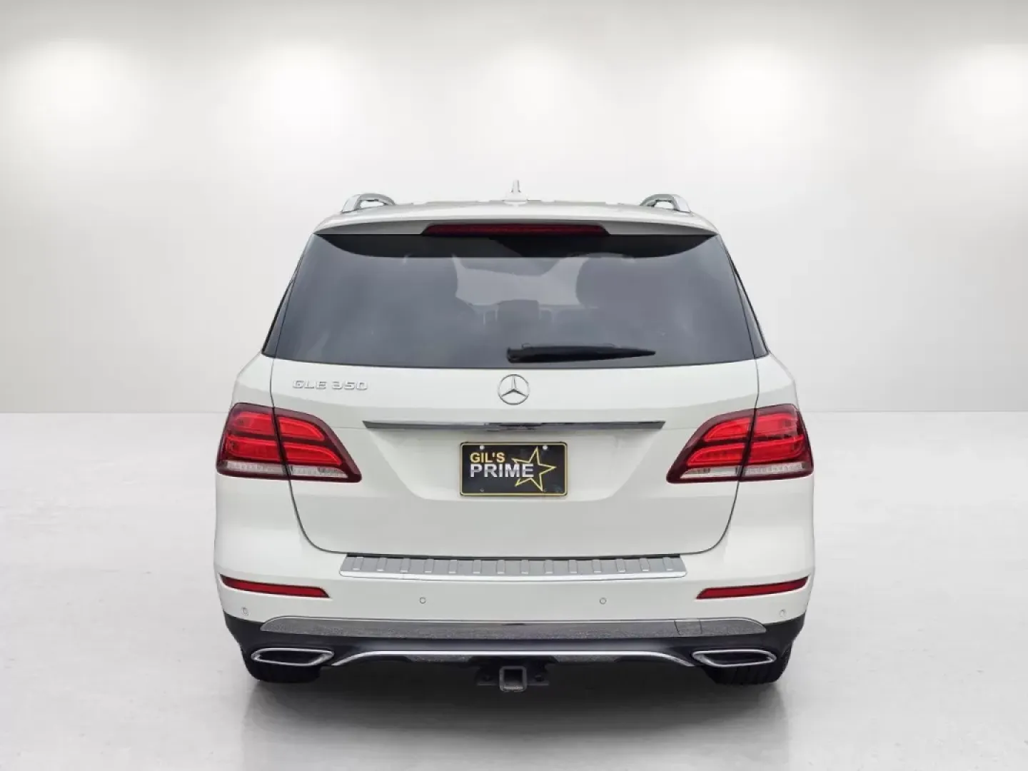 2018 /Black Mercedes-Benz GLE GLE 350 (4JGDA5JB6JB) with an Other engine, located at 1430 Gateway Drive, Opelika, AL, 36801, (334) 239-0944, 32.637871, -85.409790 - **Experience the Luxury of Driving with the 2018 Mercedes-Benz GLE 350: Perfect for Adventurers and Families Alike!**<br /> <br /> Ready to elevate your driving experience? The 2018 Mercedes-Benz GLE 350, available at Gils Auto in Phenix City, AL, is the quintessential SUV for those who seek a blend - Photo#5