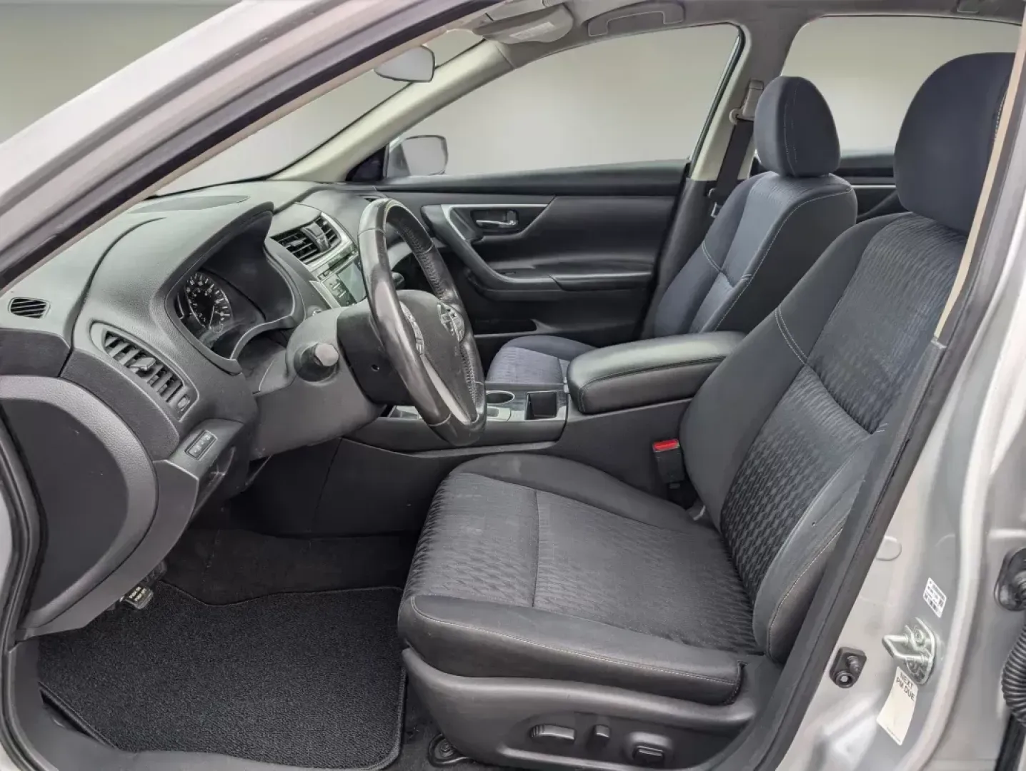 2018 /Charcoal Nissan Altima 2.5 SV (1N4AL3AP8JC) with an Other engine, located at 5115 14th Ave., Columbus, GA, 31904, (706) 323-0345, 32.511494, -84.971046 - **Discover Your Next Adventure with the 2018 Nissan Altima at Gils Auto in Opelika, AL!**<br /> <br /> Are you ready to elevate your daily commute or embark on unforgettable weekend road trips? Look no further than the stunning 2018 Nissan Altima, available now at Gils Auto, your trusted Buy Here Pa - Photo#10