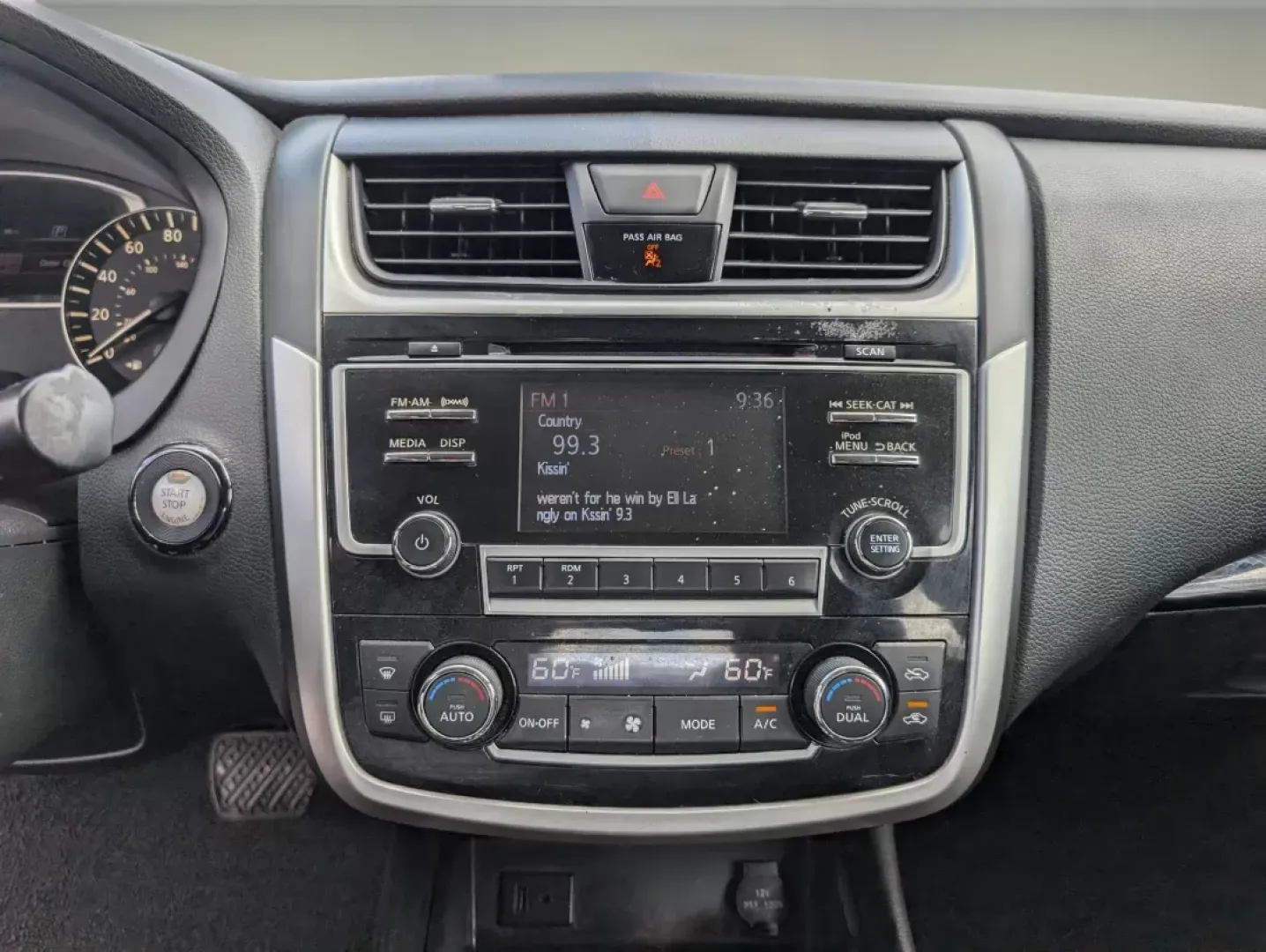 2018 /Charcoal Nissan Altima 2.5 SL (1N4AL3APXJC) with an Other engine, located at 1430 Gateway Drive, Opelika, AL, 36801, (334) 239-0944, 32.637871, -85.409790 - **Experience the Ultimate Blend of Comfort and Style with the 2018 Nissan Altima 2.5 SL at Gils Auto - Opelika, AL**<br /> <br /> Are you ready to elevate your daily commute or embark on weekend getaways in style? The 2018 Nissan Altima 2.5 SL is the perfect companion, seamlessly combining sophistic - Photo#13