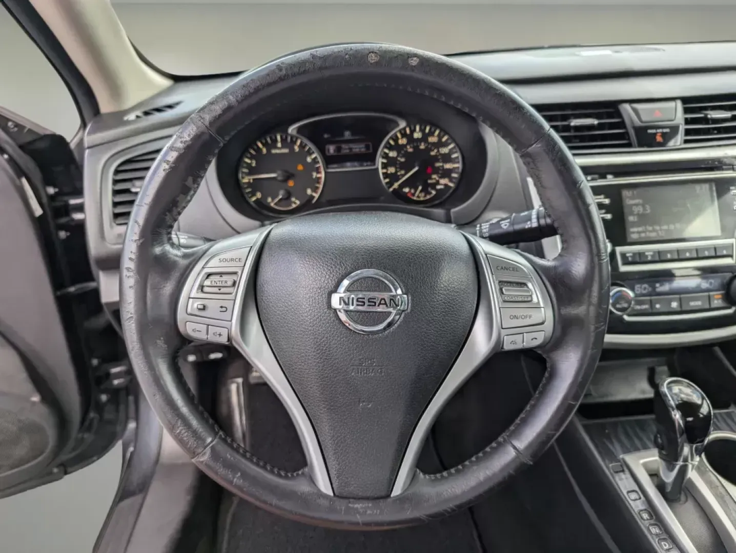 2018 /Charcoal Nissan Altima 2.5 SL (1N4AL3APXJC) with an Other engine, located at 1430 Gateway Drive, Opelika, AL, 36801, (334) 239-0944, 32.637871, -85.409790 - **Experience the Ultimate Blend of Comfort and Style with the 2018 Nissan Altima 2.5 SL at Gils Auto - Opelika, AL**<br /> <br /> Are you ready to elevate your daily commute or embark on weekend getaways in style? The 2018 Nissan Altima 2.5 SL is the perfect companion, seamlessly combining sophistic - Photo#15