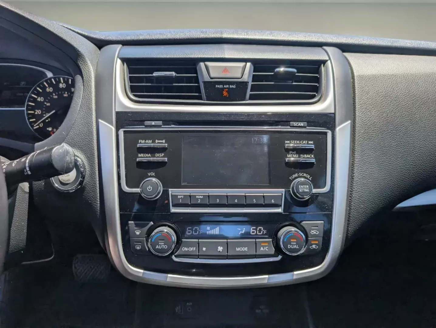 2018 /Charcoal Nissan Altima 2.5 SV (1N4AL3AP8JC) with an Regular Unleaded I-4 2.5 L/152 engine, 1-Speed CVT w/OD transmission, located at 3959 U.S. 80 W, Phenix City, AL, 36870, (334) 297-4885, 32.469296, -85.135185 - 2018 Nissan Altima 2.5 SV - Photo#15
