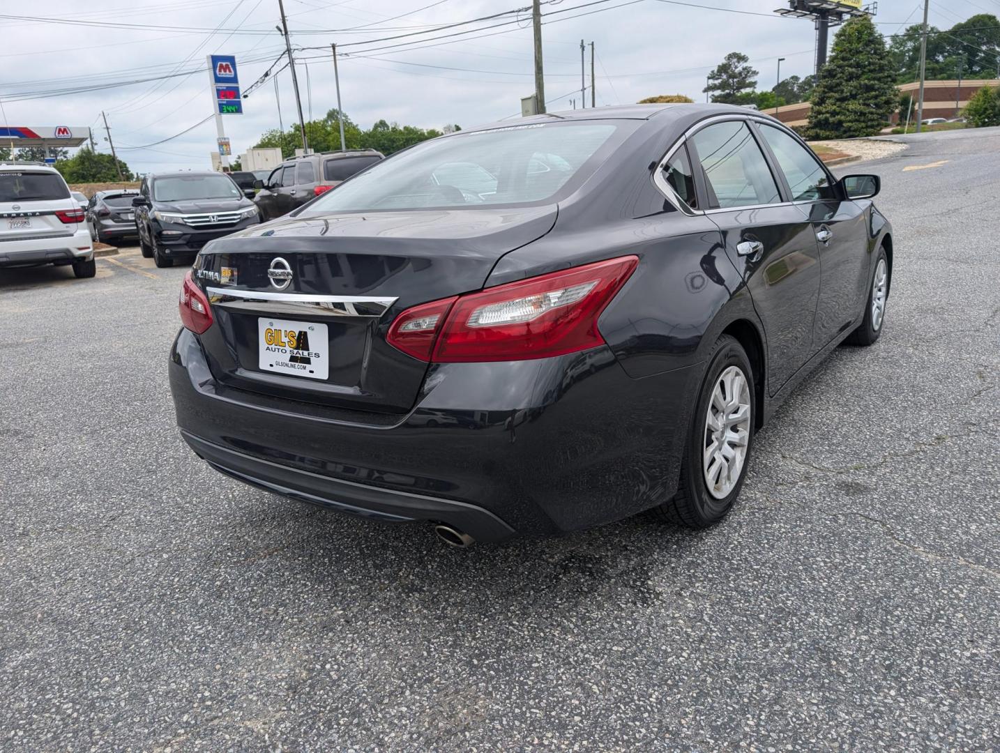 2018 /Charcoal Nissan Altima 2.5 S (1N4AL3AP2JC) with an Regular Unleaded I-4 2.5 L/152 engine, 1-Speed CVT w/OD transmission, located at 3959 U.S. 80 W, Phenix City, AL, 36870, (334) 297-4885, 32.469296, -85.135185 - 2018 Nissan Altima 2.5 S - Photo#4