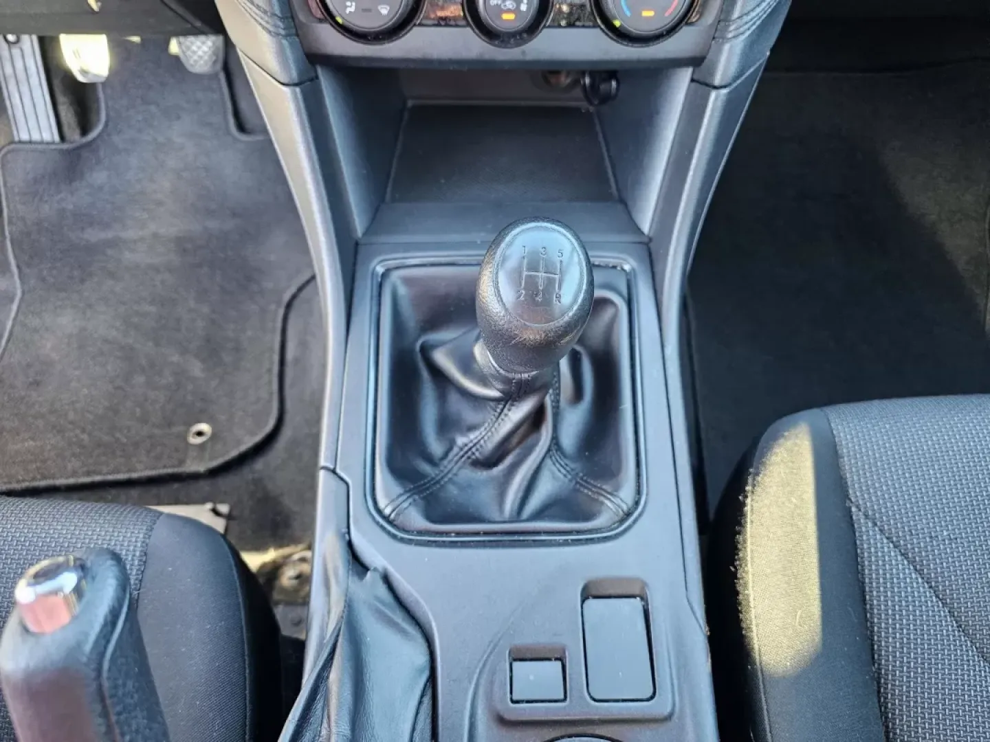 2018 /Black Subaru Impreza (4S3GKAA66J1) with an Other engine, located at 1430 Gateway Drive, Opelika, AL, 36801, (334) 239-0944, 32.637871, -85.409790 - **Discover the Adventure-Ready 2018 Subaru Impreza at Gils Auto Your Trusted Buy Here Pay Here Dealer in Phenix City, AL!**<br /> <br /> Are you ready to elevate your driving experience? Whether you're a growing family in search of a safe and spacious vehicle, a daily commuter wanting reliability a - Photo#12