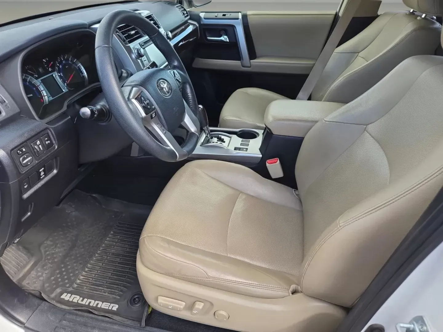 2018 Toyota 4Runner Limited (JTEZU5JR9J5) with an Other engine, located at 521 Old Farm Lane Rd, Prattville, AL, 36066, (334) 325-1505, 32.482460, -86.416367 - **Adventure Awaits: Explore the 2018 Toyota 4Runner at Gils Auto in Prattville!**<br /> <br /> Are you ready for your next adventure? Whether you're hitting the road with friends, making weekend getaways, or simply needing a reliable SUV for your daily commute, the 2018 Toyota 4Runner is the perfect - Photo#10