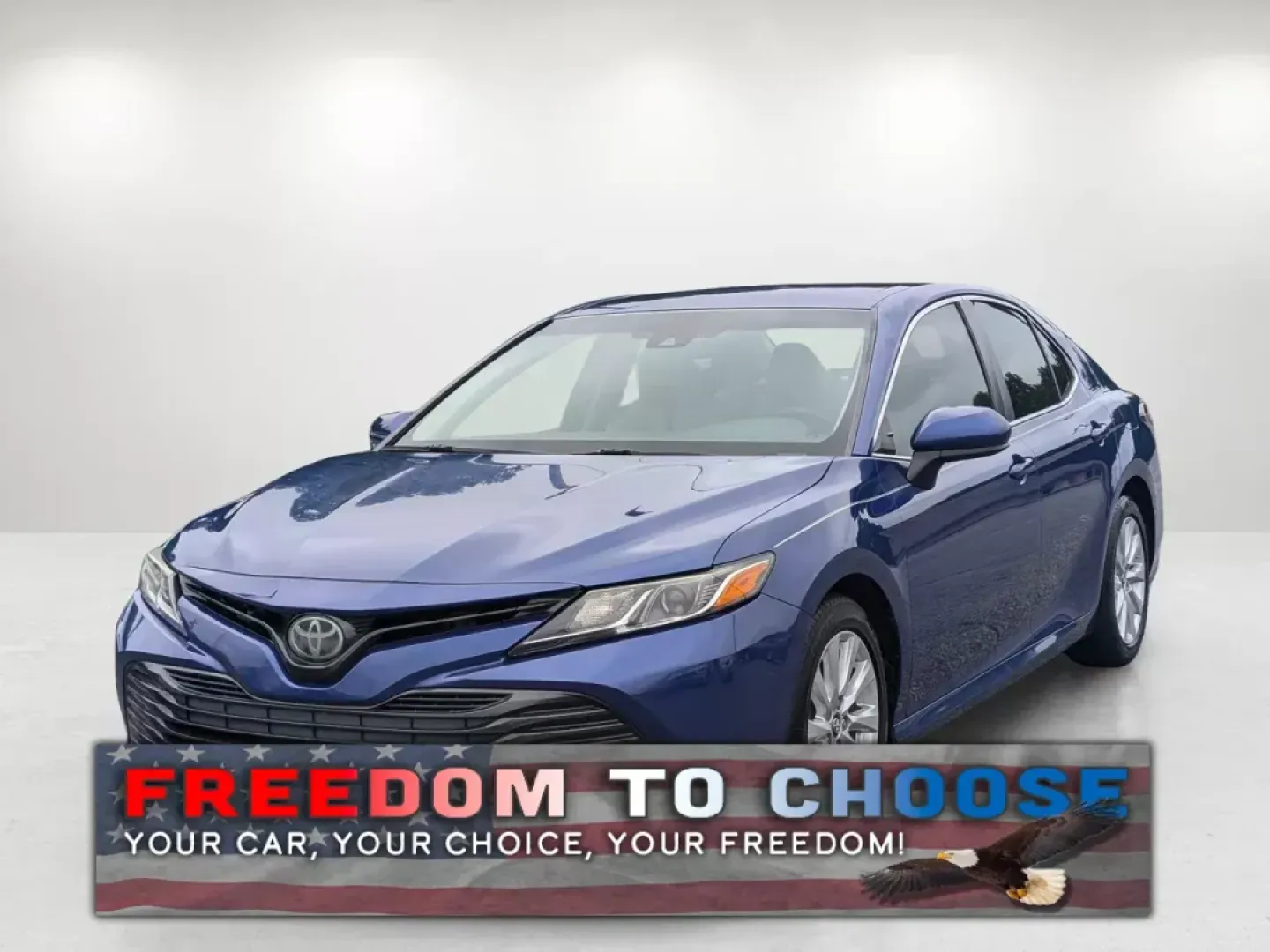 2018 Toyota Camry LE (4T1B11HK8JU) with an Other engine, located at 1430 Gateway Drive, Opelika, AL, 36801, (334) 239-0944, 32.637871, -85.409790 - **Drive Your Life Forward with the 2018 Toyota Camry LE: Perfect for Families and Commuters Alike!**<br /> <br /> Are you searching for a reliable sedan that enhances your daily commute while ensuring comfort and safety for your family? Look no further than the 2018 Toyota Camry LE, available now at - Photo#0