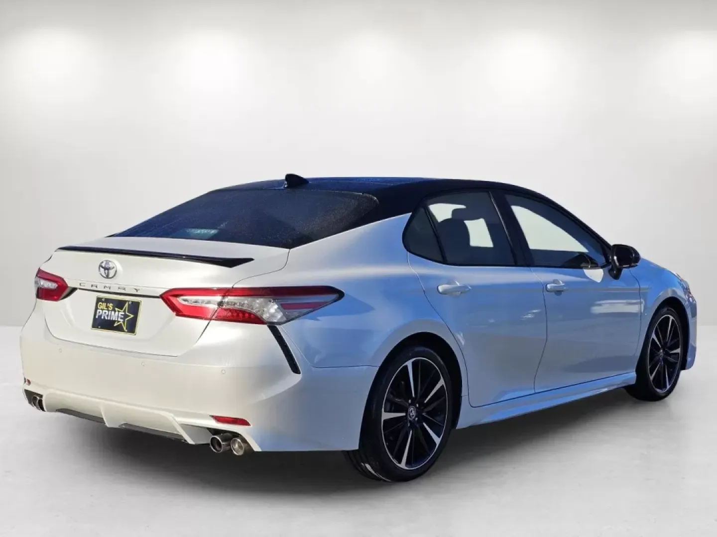 2018 Toyota Camry XSE (4T1B61HK3JU) with an Other engine, located at 7000 Northlake Connector, Columbus, GA, 31904, (706) 987-8085, 32.524975, -84.978134 - ### Elevate Your Daily Drive with the 2018 Toyota Camry XSE at Gils Auto in Phenix City, AL<br /> <br /> If you're searching for a stylish and reliable sedan that effortlessly combines comfort, technology, and performance, look no further than the 2018 Toyota Camry XSE. Perfect for daily commuters, - Photo#4