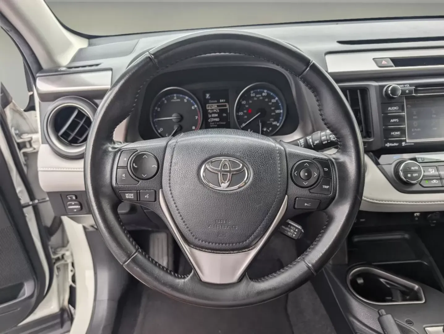 2018 Toyota RAV4 XLE (JTMWFREV7JJ) with an Other engine, located at 7000 Northlake Connector, Columbus, GA, 31904, (706) 987-8085, 32.524975, -84.978134 - **Discover Your Next Adventure with the 2018 Toyota RAV4 at Gils Auto - Phenix City!** <br /> <br /> Are you ready to elevate your lifestyle? Whether you're a busy professional navigating your daily commute, a growing family seeking space and comfort, or an adventurous soul ready for weekend getawa - Photo#15