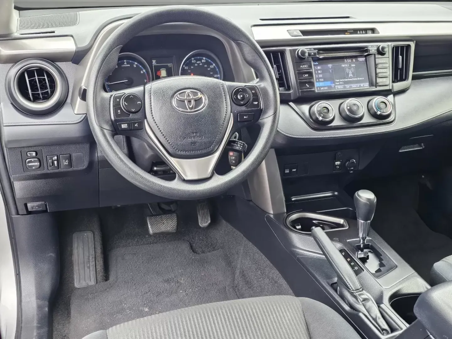 2018 Toyota RAV4 LE (JTMZFREV4JJ) with an Other engine, located at 1430 Gateway Drive, Opelika, AL, 36801, (334) 239-0944, 32.637871, -85.409790 - Adventure awaits with the 2018 Toyota RAV4 LE, a versatile SUV that's perfect for your active lifestyle. Whether you're planning weekend getaways, daily commutes, or family road trips, this vehicle is engineered to meet your needs and exceed your expectations. At Gils Auto in Phenix City, AL, we pro - Photo#15