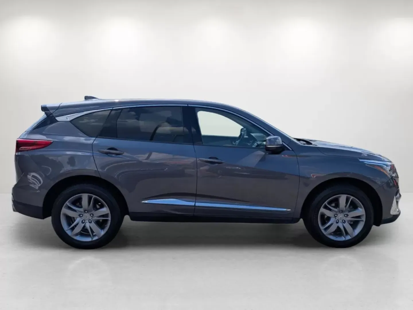 2019 Acura RDX w/Advance Pkg (5J8TC2H72KL) with an Other engine, located at 3959 U.S. 80 W, Phenix City, AL, 36870, (334) 297-4885, 32.469296, -85.135185 - Are you ready to elevate your driving experience? Imagine gliding through the scenic roads of Phenix City, AL, in a stylish 2019 Acura RDX with the Advance Package. This luxurious sport utility vehicle (SUV) is not just a mode of transportation; it's an invitation to indulge in life's adventures, wh - Photo#3