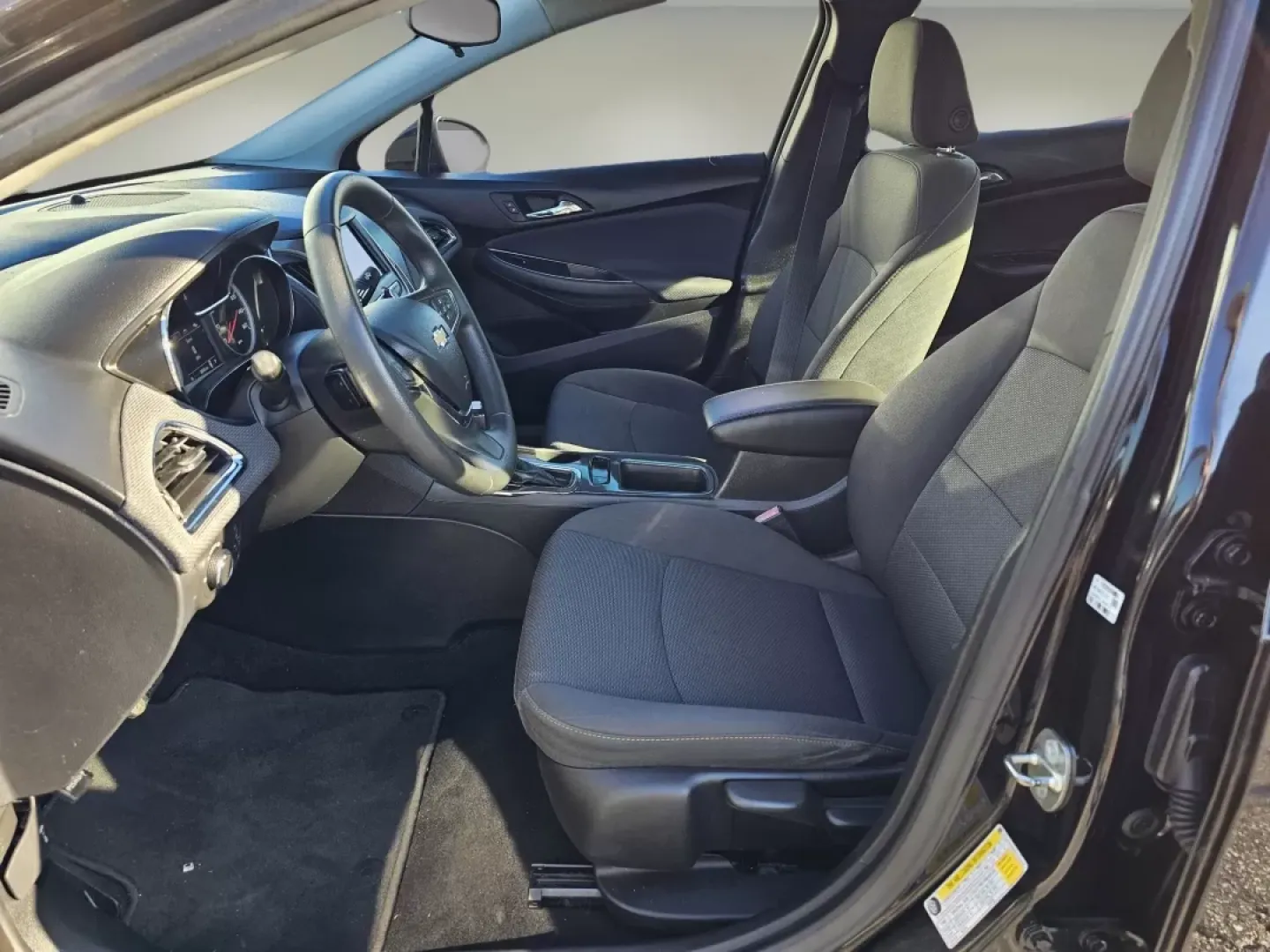 2019 /Jet Black Chevrolet Cruze LS (1G1BC5SM5K7) with an Other engine, located at 1430 Gateway Drive, Opelika, AL, 36801, (334) 239-0944, 32.637871, -85.409790 - **Discover Your Next Adventure with the 2019 Chevrolet Cruze at Gils Auto!** <br /> <br /> Are you in search of a reliable, stylish vehicle to elevate your daily commutes or weekend getaways? Look no further! The 2019 Chevrolet Cruze LS is the perfect sedan for budget-conscious buyers and growing fa - Photo#9