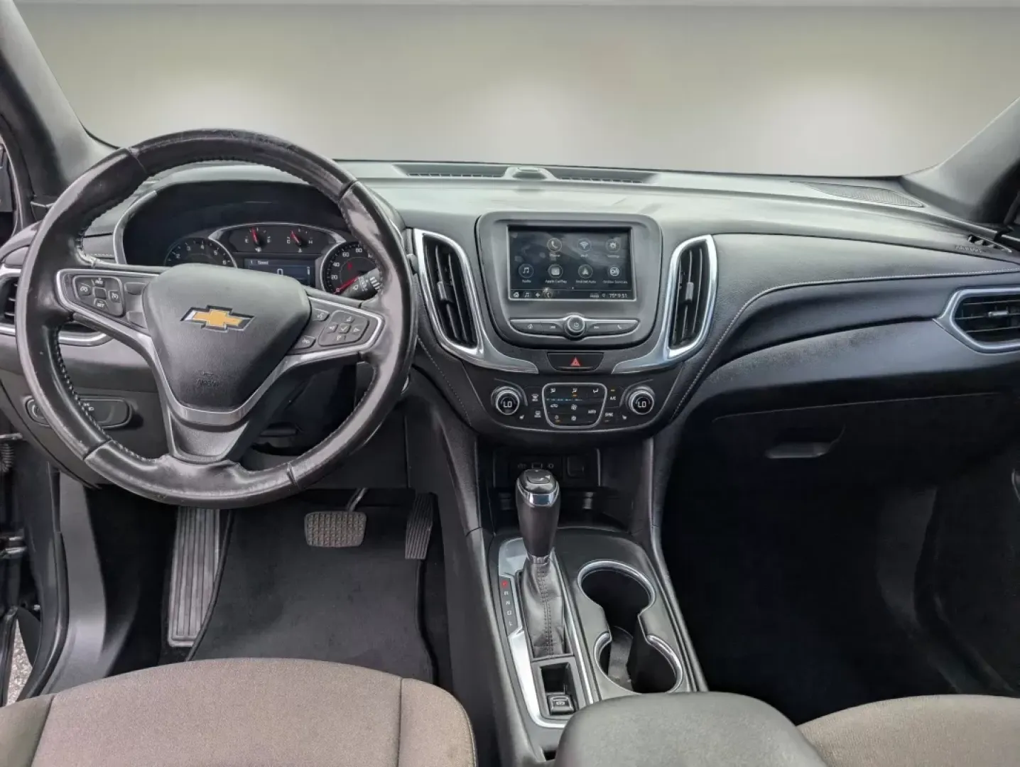 2019 /Jet Black/Cinnamon Chevrolet Equinox LT (3GNAXKEV2KS) with an Other engine, located at 3959 U.S. 80 W, Phenix City, AL, 36870, (334) 297-4885, 32.469296, -85.135185 - **Explore New Horizons with the 2019 Chevrolet Equinox LT A Perfect Family SUV!**<br /> <br /> Are you on the hunt for a versatile vehicle that seamlessly blends style, comfort, and technology? Look no further! The 2019 Chevrolet Equinox LT is designed for families, commuters, and adventurers alike - Photo#12