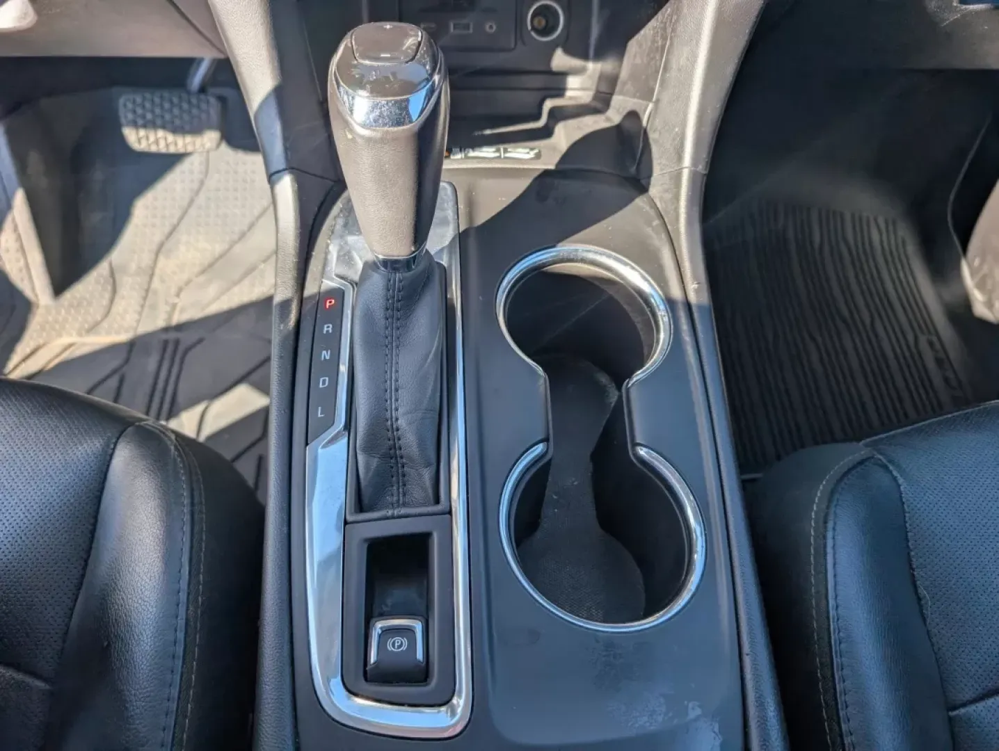 2019 /Jet Black Chevrolet Equinox Premier (2GNAXNEV7K6) with an Other engine, located at 3959 U.S. 80 W, Phenix City, AL, 36870, (334) 297-4885, 32.469296, -85.135185 - **Adventure Awaits with the 2019 Chevrolet Equinox Premier at Gils Auto** <br /> <br /> Looking for a versatile SUV that fits your active lifestyle? The 2019 Chevrolet Equinox Premier is the perfect companion for family road trips, daily commutes, or weekend adventures. With its spacious interior, - Photo#15