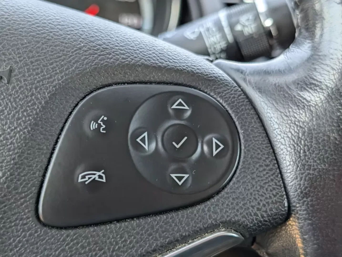 2019 /Black Chevrolet Impala LT (2G11Z5S39K9) with an Other engine, located at 5115 14th Ave., Columbus, GA, 31904, (706) 323-0345, 32.511494, -84.971046 - ### Elevate Your Driving Experience with the 2019 Chevrolet Impala LT Perfect for All Your Adventures!<br /> <br /> Are you searching for a vehicle that seamlessly blends style, comfort, and performance? Look no further than the stunning **2019 Chevrolet Impala LT**! Whether you're navigating throu - Photo#18