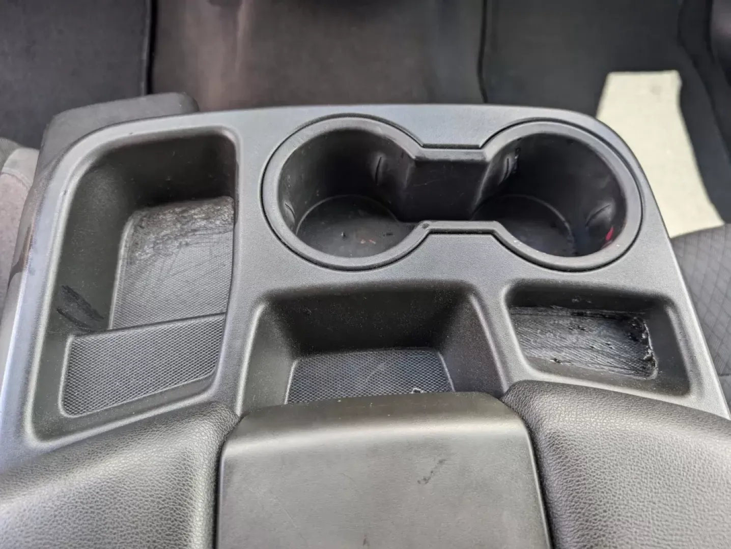 2019 /Jet Black Chevrolet Silverado 1500 LT (3GCUYDED8KG) with an Other engine, located at 5115 14th Ave., Columbus, GA, 31904, (706) 323-0345, 32.511494, -84.971046 - Discover the thrill of adventure with this 2019 Chevrolet Silverado 1500 LT, a pickup truck designed for those who crave both ruggedness and comfort, perfect for weekend getaways or daily commuting in Phenix City, AL. Whether you're a growing family needing extra space or a weekend warrior ready for - Photo#14