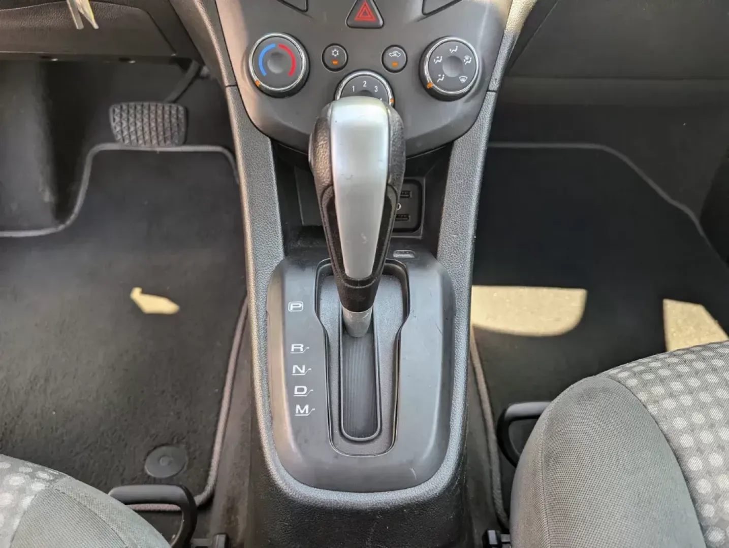 2019 /Jet Black/Dark Titanium Chevrolet Sonic LT (1G1JG6SB9K4) with an Other engine, located at 5115 14th Ave., Columbus, GA, 31904, (706) 323-0345, 32.511494, -84.971046 - **Discover Your Perfect Companion for Daily Adventures: The 2019 Chevrolet Sonic LT Hatchback at Gils Auto!**<br /> <br /> Looking for a versatile and stylish hatchback that fits seamlessly into your busy lifestyle? The 2019 Chevrolet Sonic LT is your answer! Perfect for urban commuters, families on - Photo#12