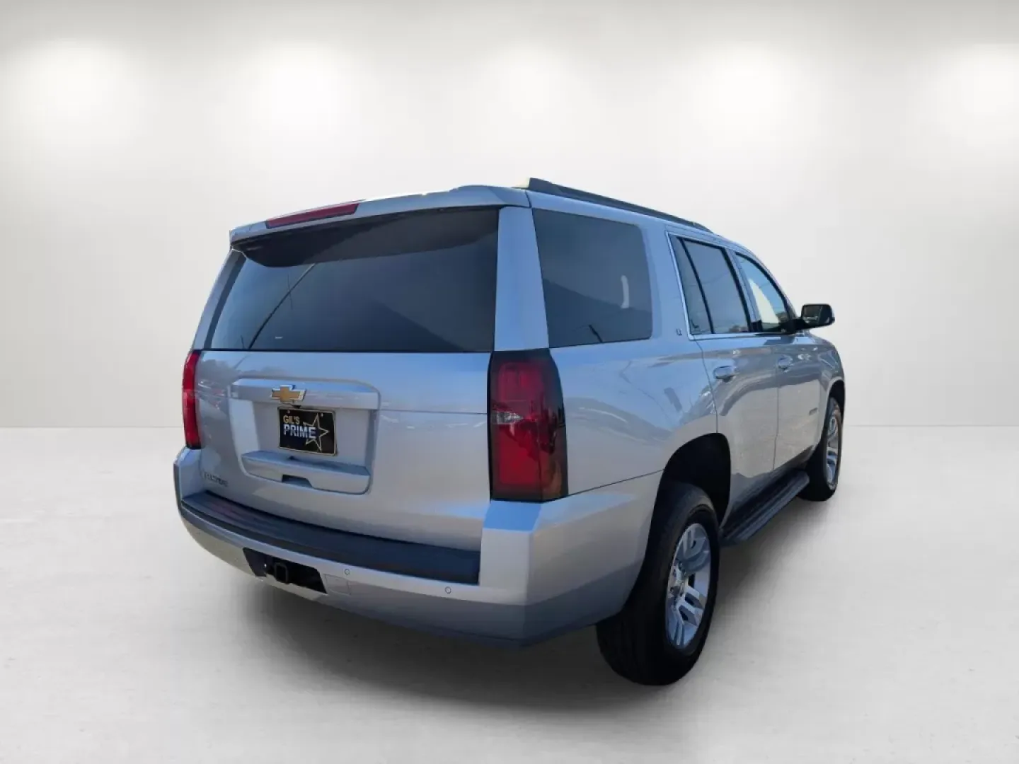 2019 /Jet Black/Dark Ash Chevrolet Tahoe LT (1GNSCBKC1KR) with an Other engine, located at 3959 U.S. 80 W, Phenix City, AL, 36870, (334) 297-4885, 32.469296, -85.135185 - ### Explore the Great Outdoors with the 2019 Chevrolet Tahoe LT at Gils Auto - Phenix City<br /> <br /> Are you ready to elevate your family's adventures? The 2019 Chevrolet Tahoe LT is the perfect companion for those who crave excitement, whether it's a weekend getaway to Lake Harding or a daily co - Photo#5