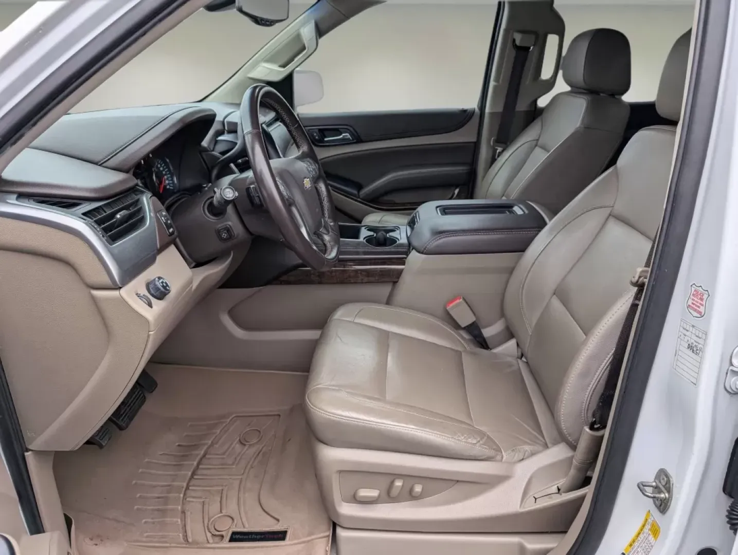 2019 /Cocoa/Dune Chevrolet Tahoe LT (1GNSCBKC9KR) with an Other engine, located at 7000 Northlake Connector, Columbus, GA, 31904, (706) 987-8085, 32.524975, -84.978134 - 2019 Chevrolet Tahoe LT - Photo#9